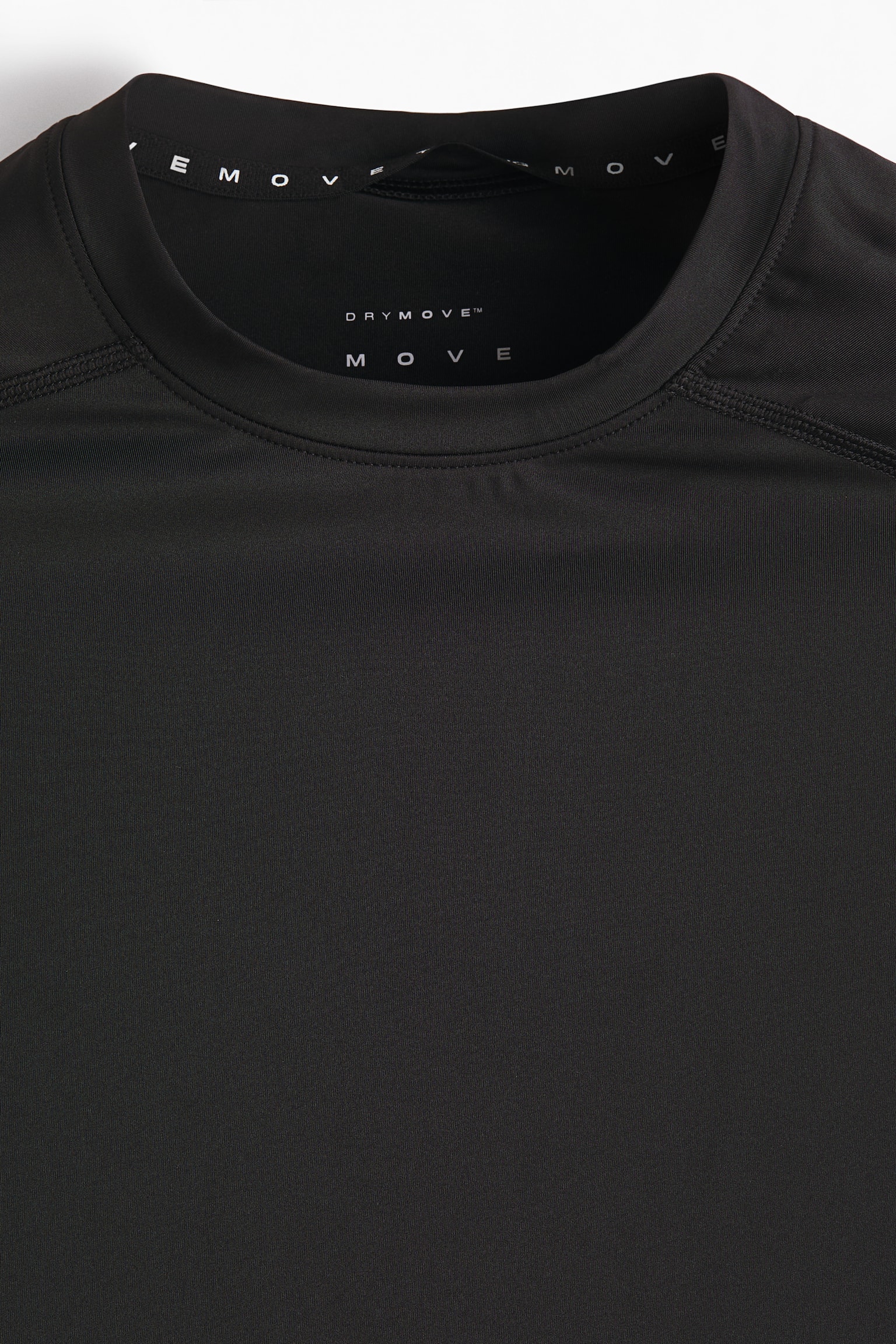 Muscle Fit Sports T-shirt with DryMove™ - Black - 2