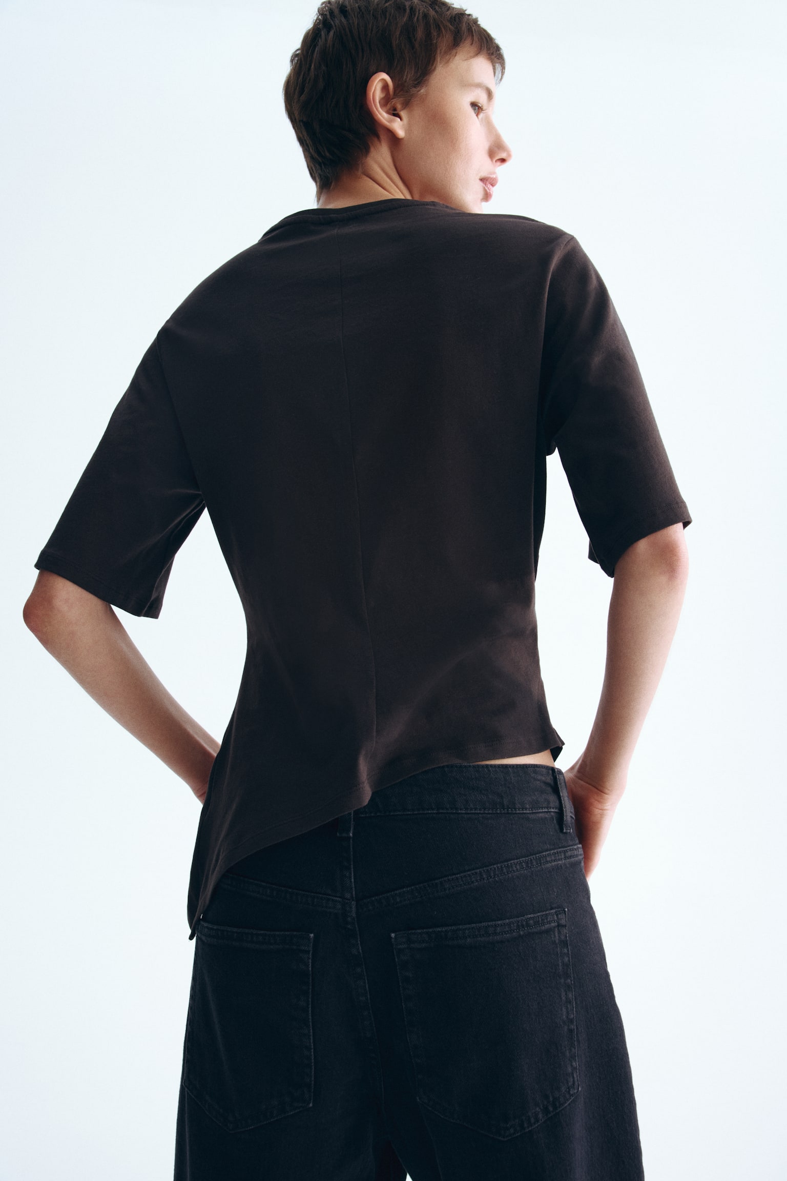 Draped T-shirt - Dark brown/White/Light yellow - 3