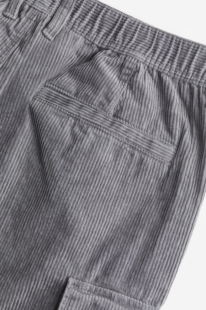 Pantaloni cargo in velluto a coste Regular Fit - Grigio/Nero - 4
