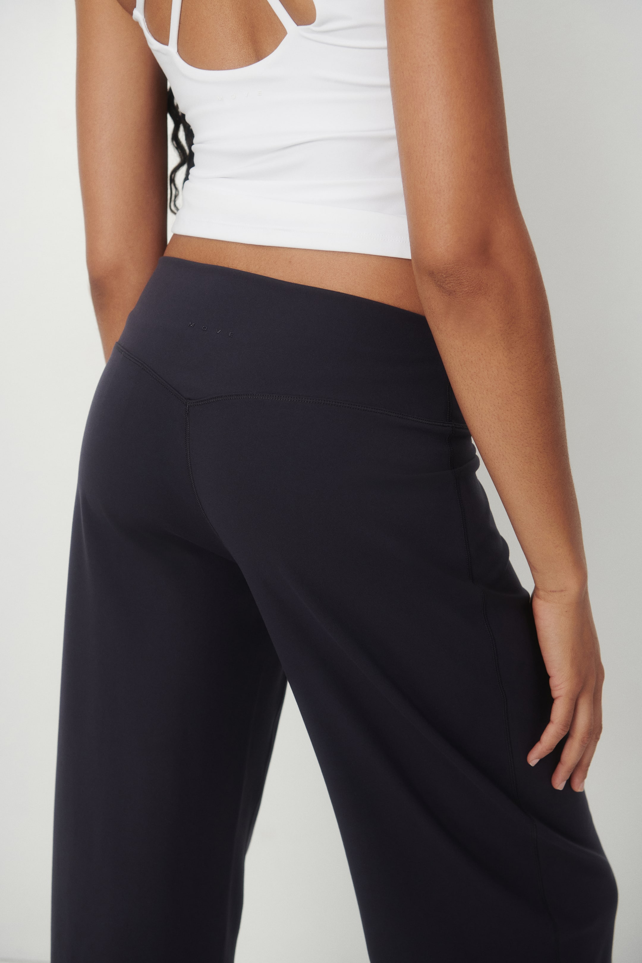 Wide-Leg Sports Pants with SoftMove™