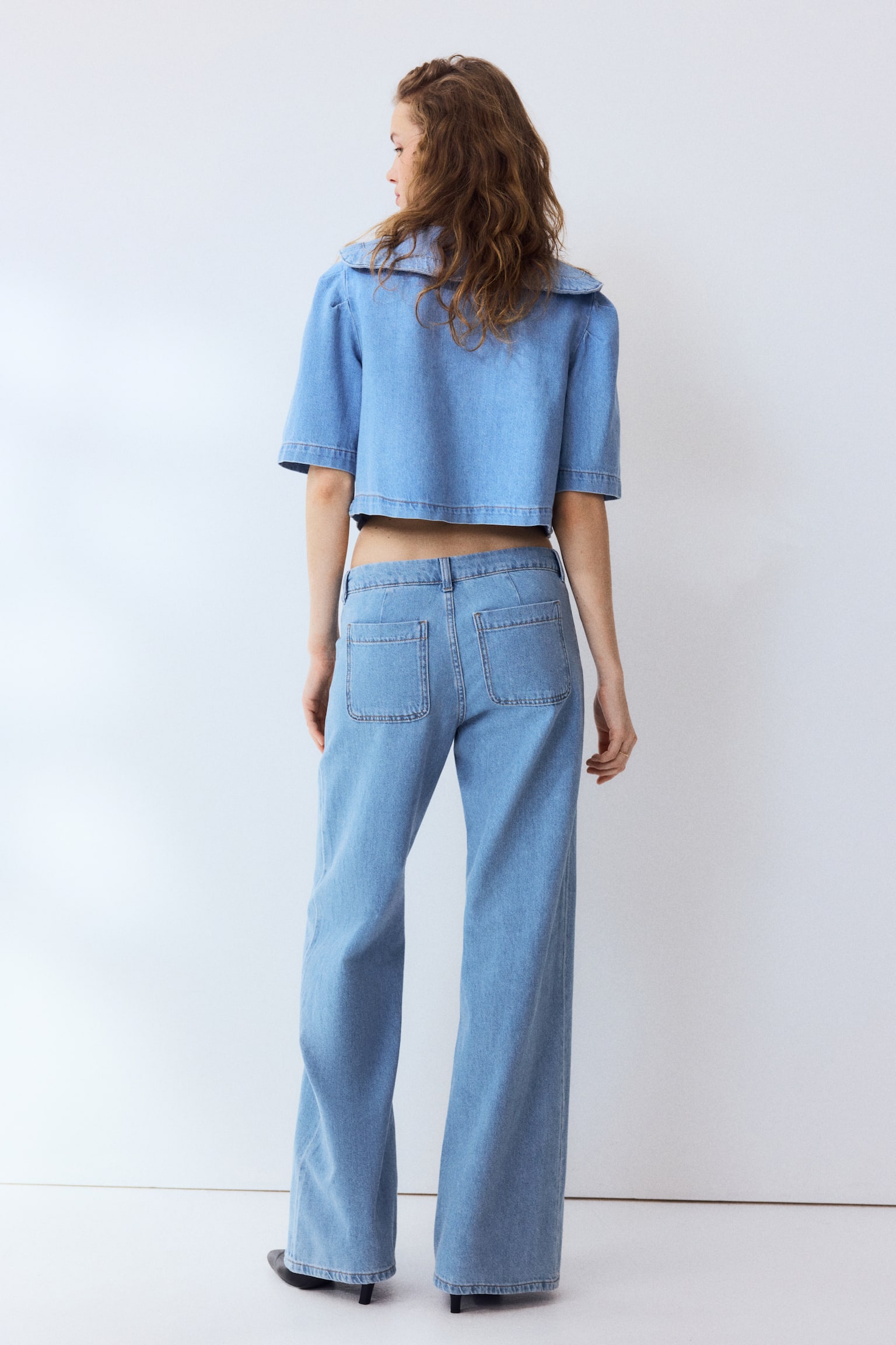 Женские джинсы H&M Wide-Leg Regular Waist, цвет: Светлый джинсовый синий — фото 4