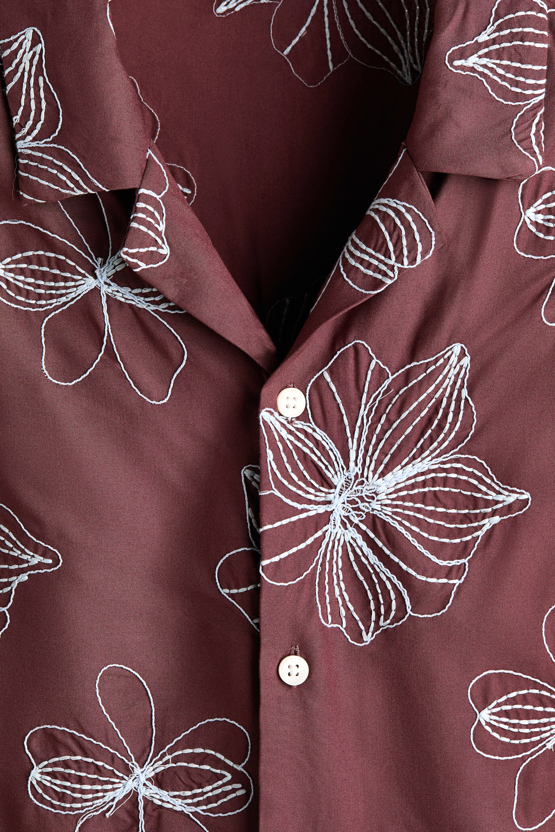 View larger image: Regular Fit Embroidered resort shirt - Burgundy/Flowers - Men | H&M IN 2