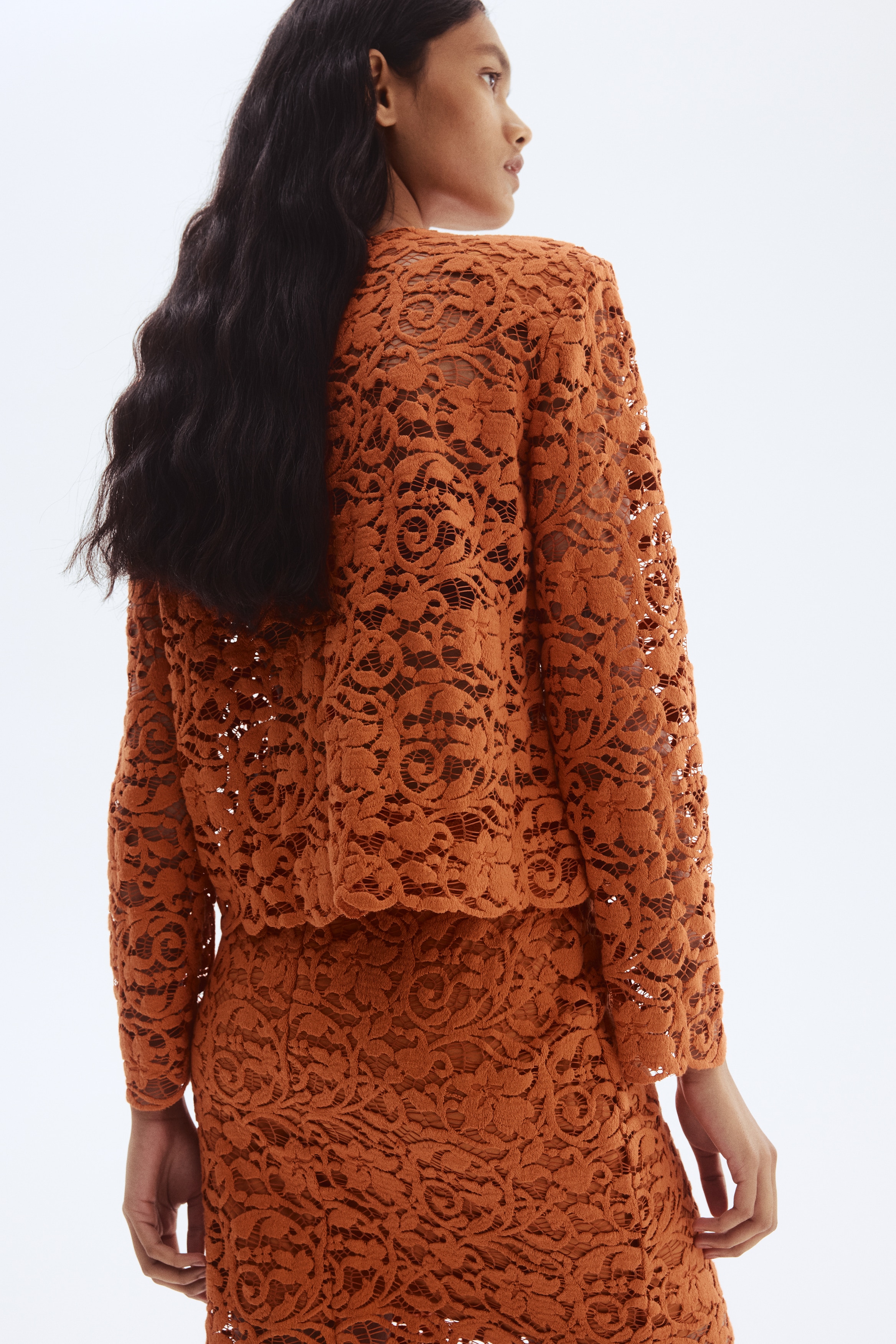 Shoulder-pad lace blouse