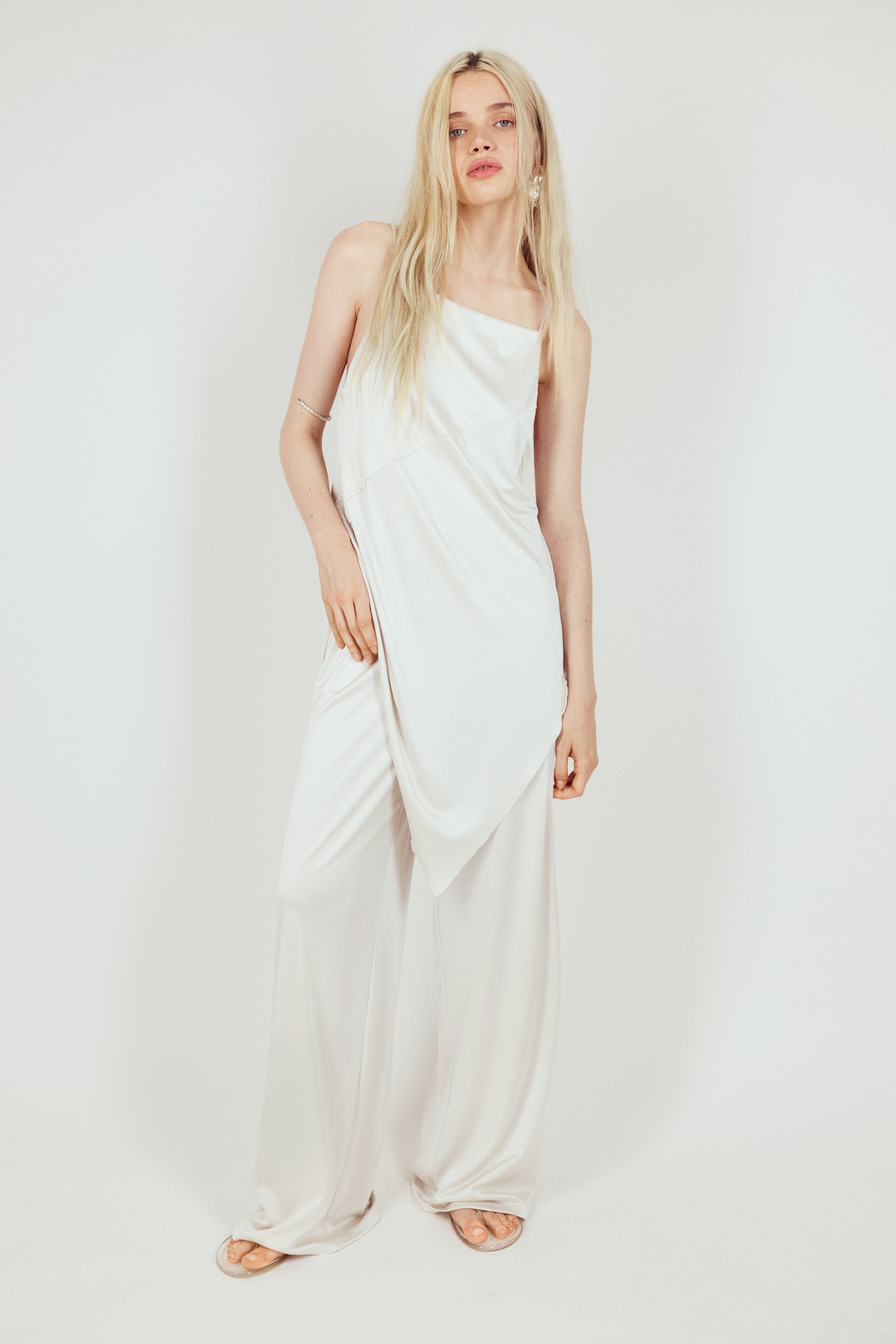Women's Ivory Textured Pull-On Pants | H&M US Women's Ivory Textured Pull-On Pants | H&M US