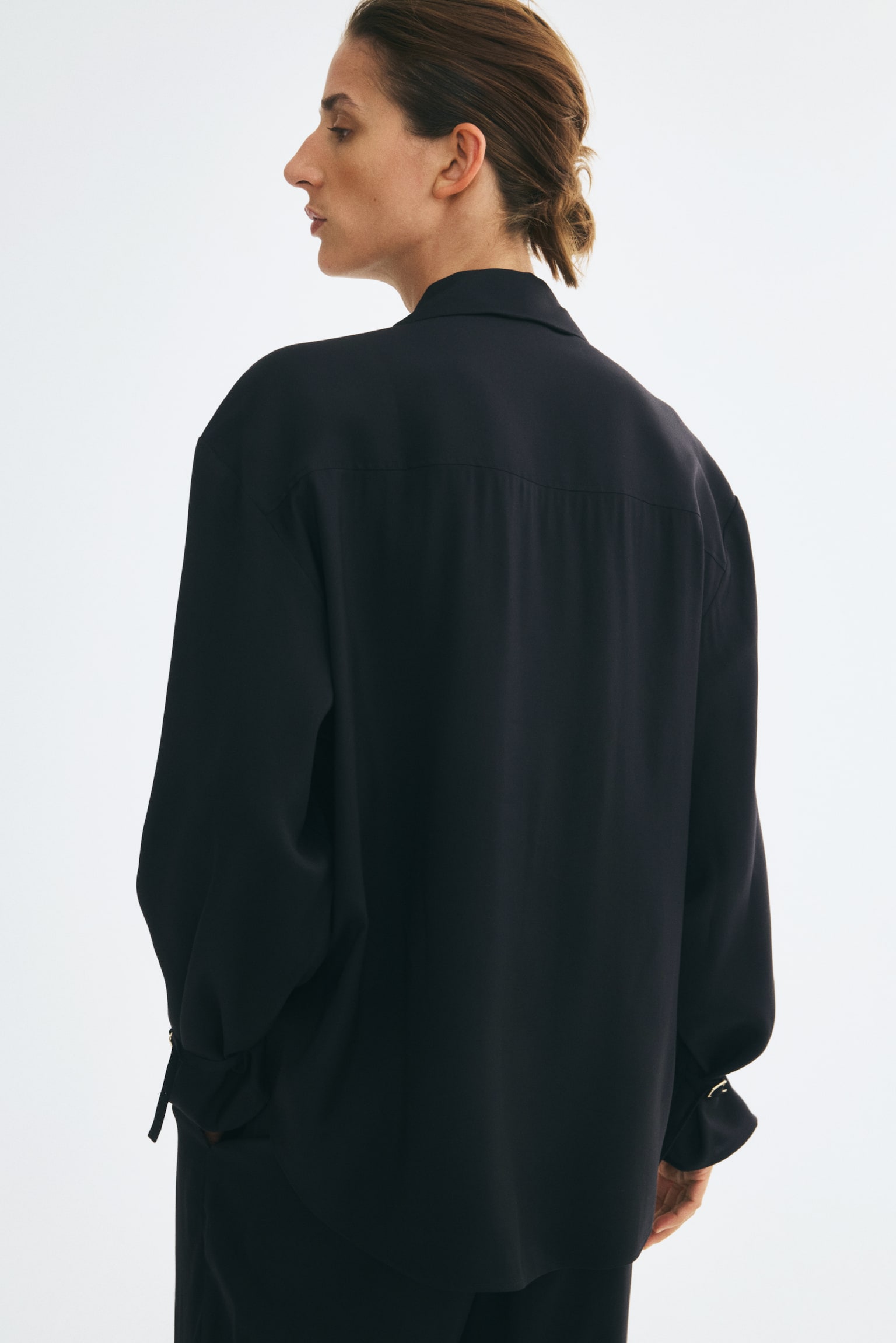 Женская рубашка H&M Oversized Shirt, цвет: Чёрный — фото 5