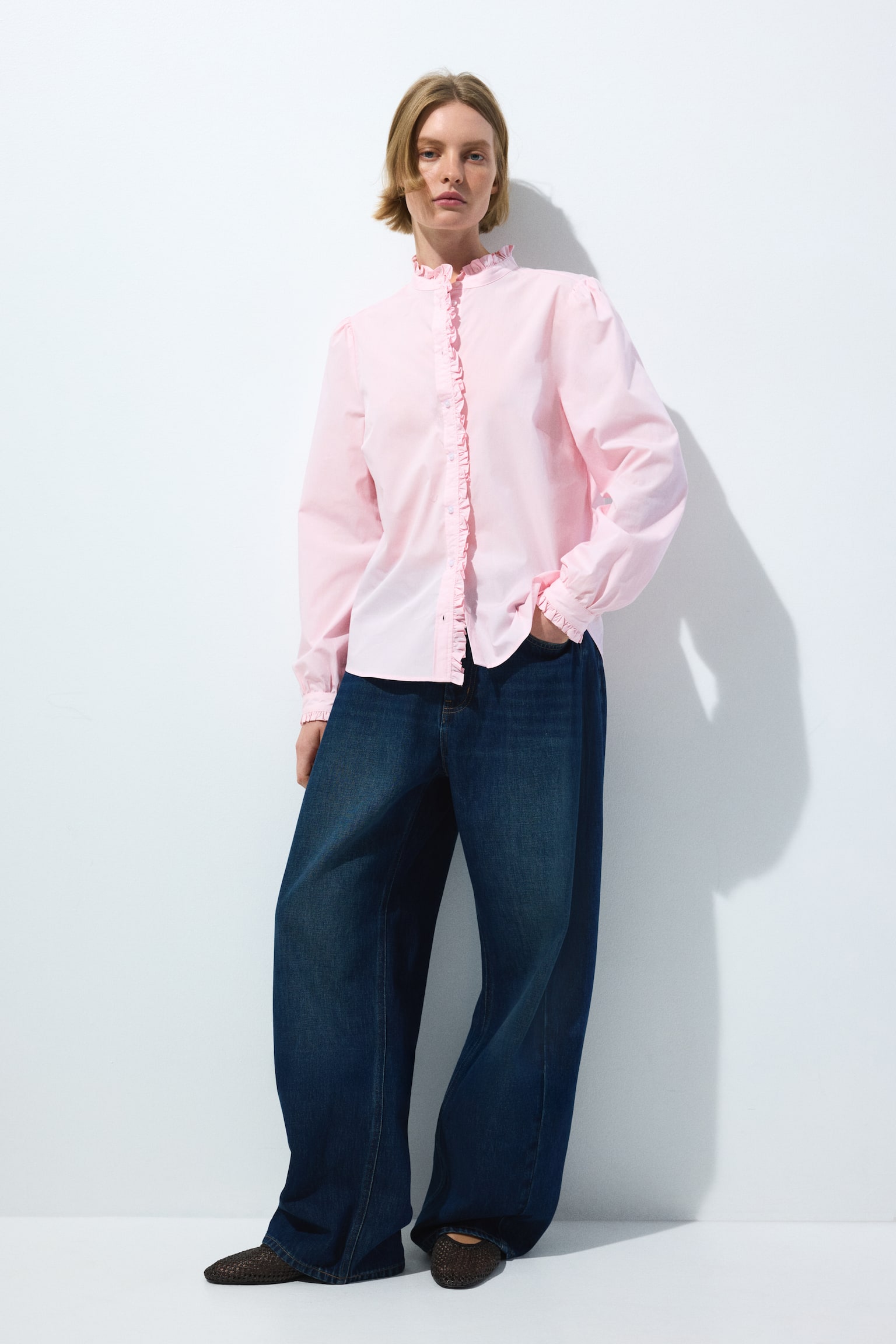 Frill-trimmed poplin blouse - Light pink/White/Red striped/Blue/Striped - 3