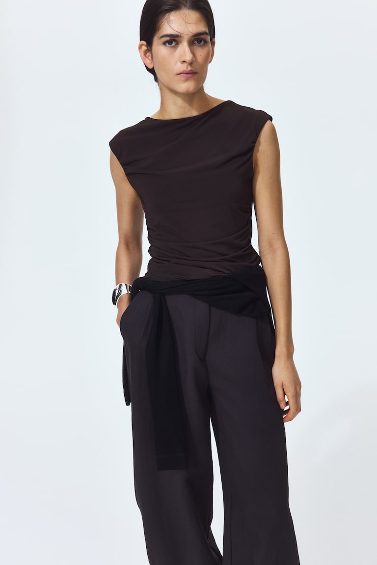 Particular Top Women's Dark brown Draped Boat-Neck Top | H&M US
