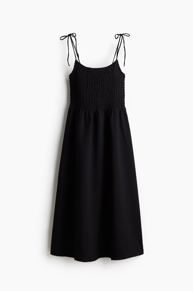 Gesmoktes Kleid mit Bindeträgern - Schwarz/Weiss/Hellblau/Gestreift - 1