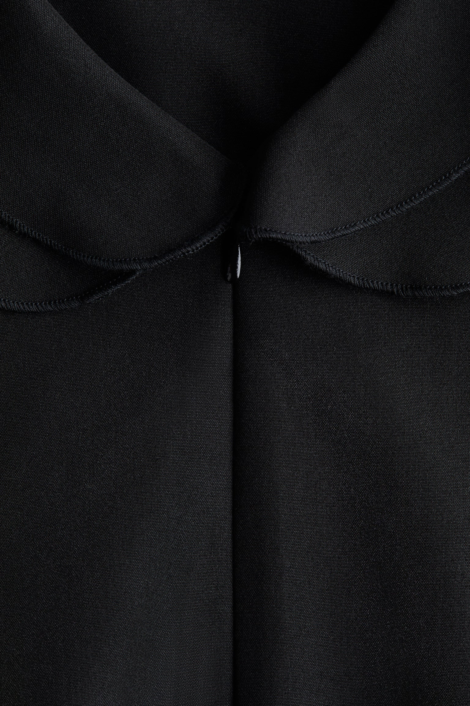 Женское платье H&M Ruffle-Trimmed, цвет: Чёрный — фото 3