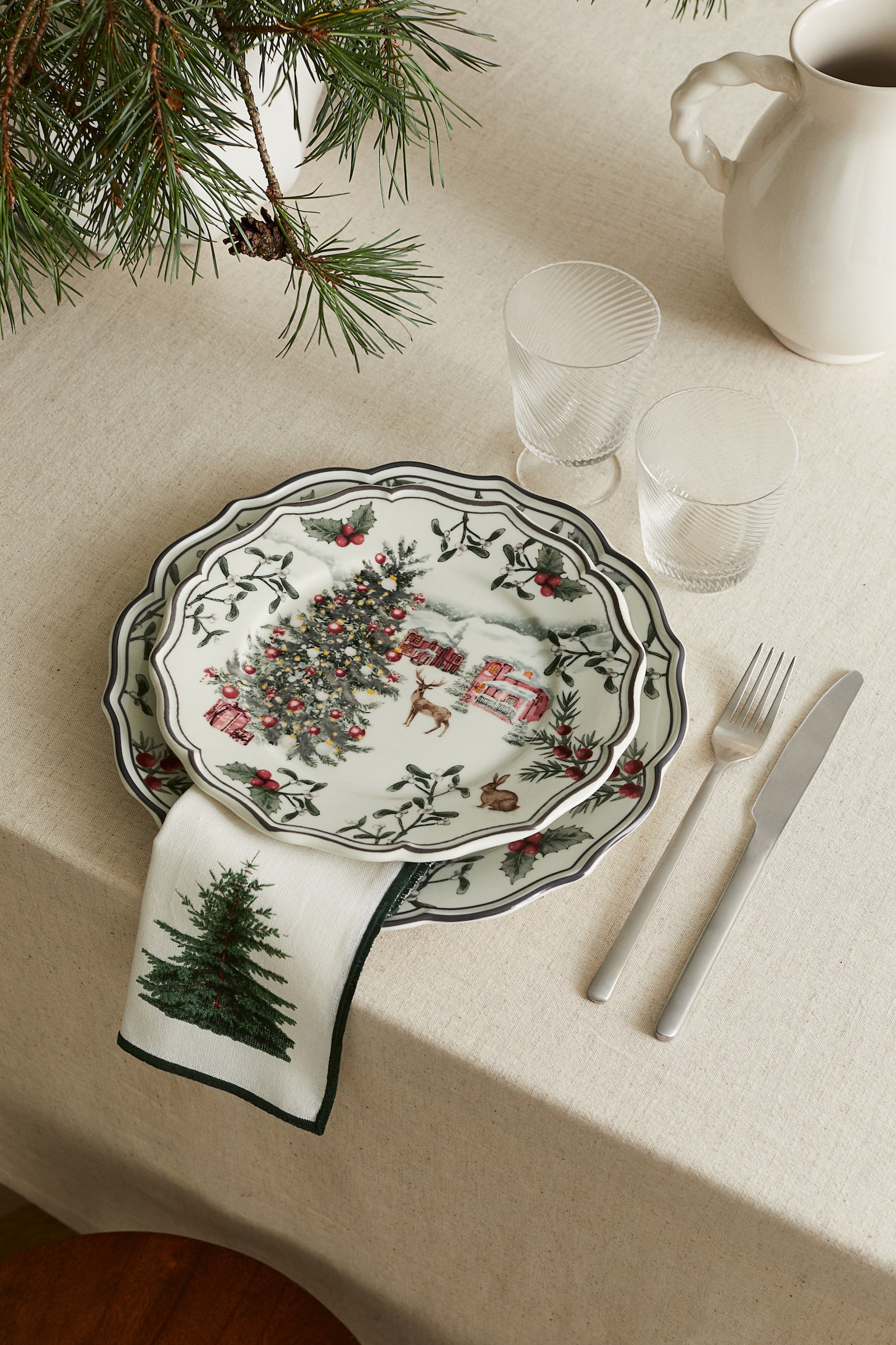 Small porcelain plate - White/Christmas - 2