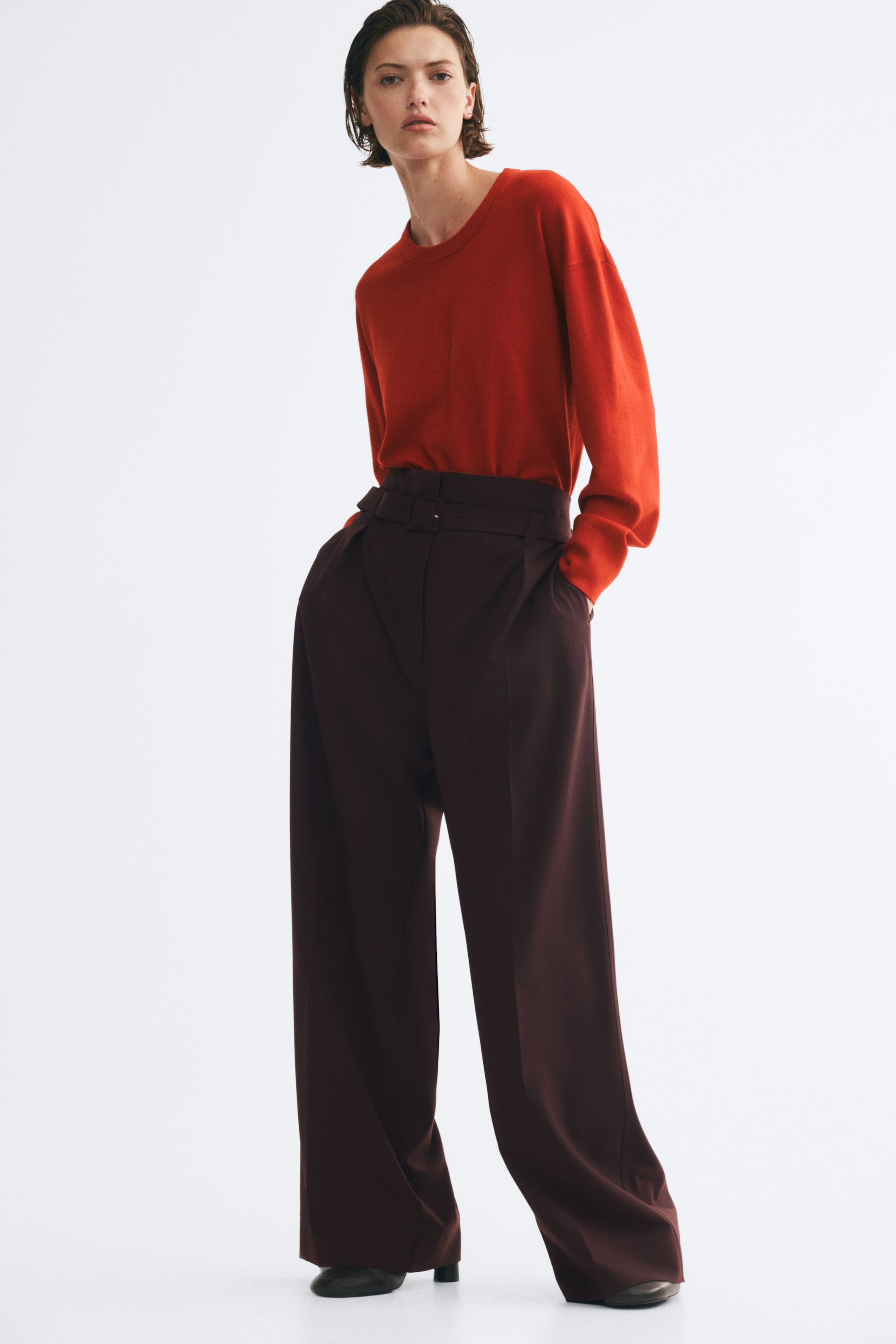 Paper-Bag Pants with Belt