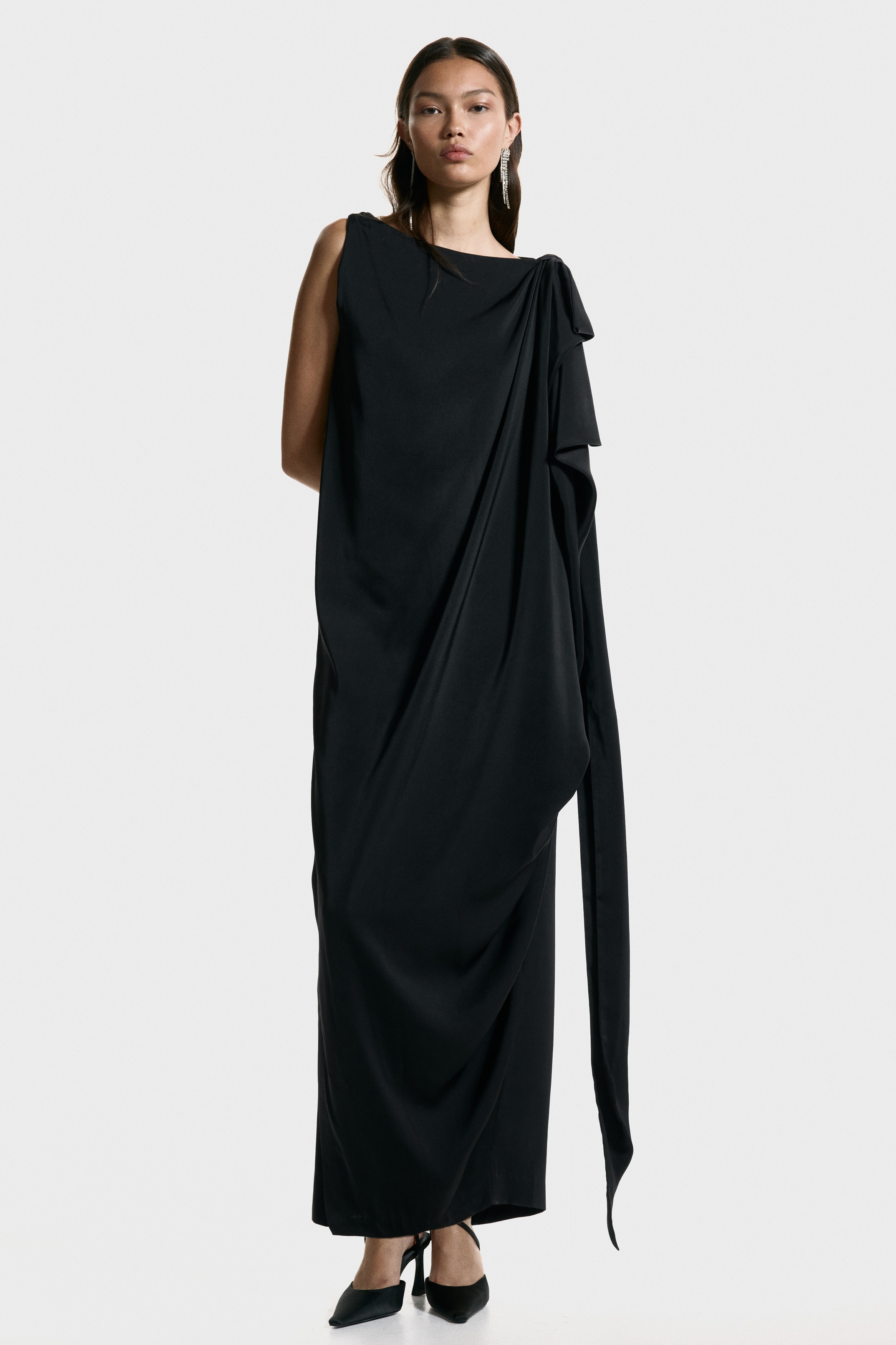 Tie-detail dress