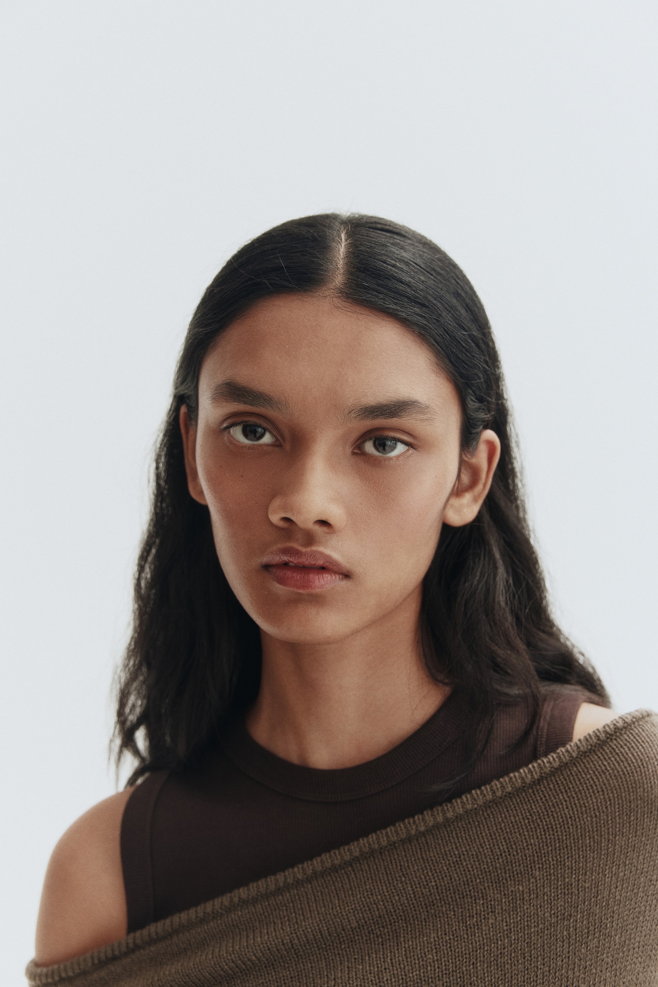 View larger image: Off-the-shoulder jumper - Dark mole - Ladies | H&M IE 4