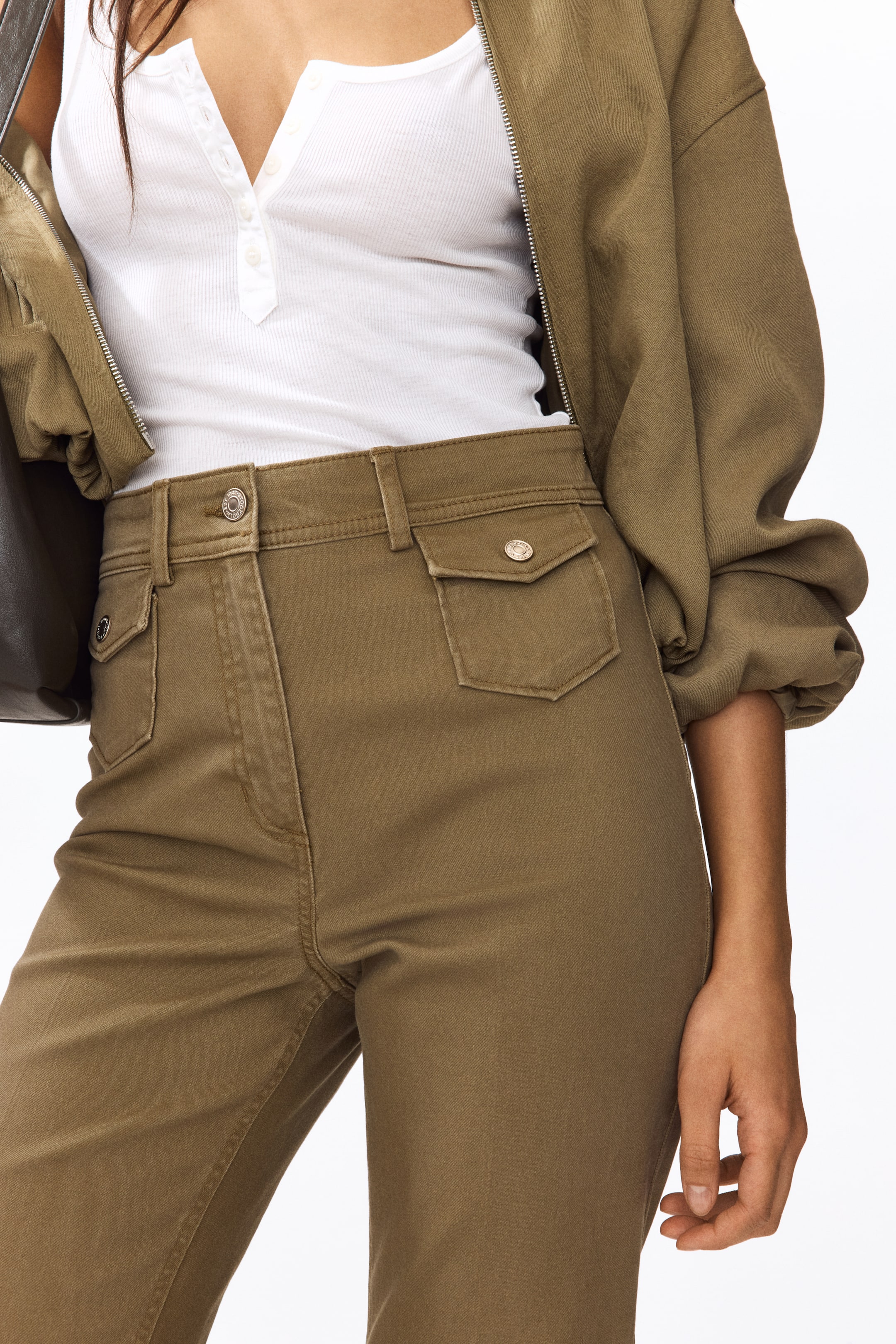 Женские брюки H&M Flared ankle-length trousers — фото 7