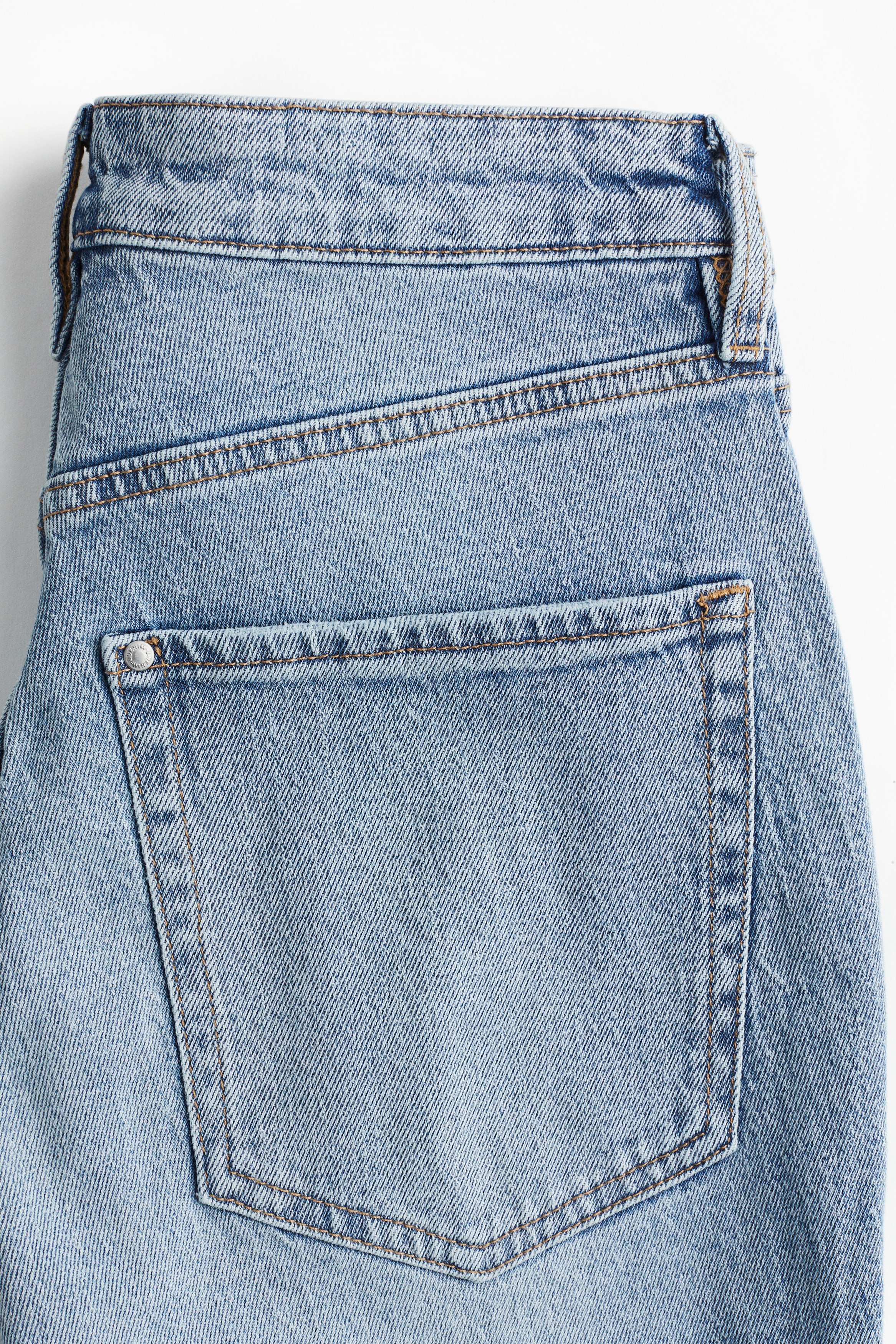 Curvy Fit Slim Straight High Ankle Jeans