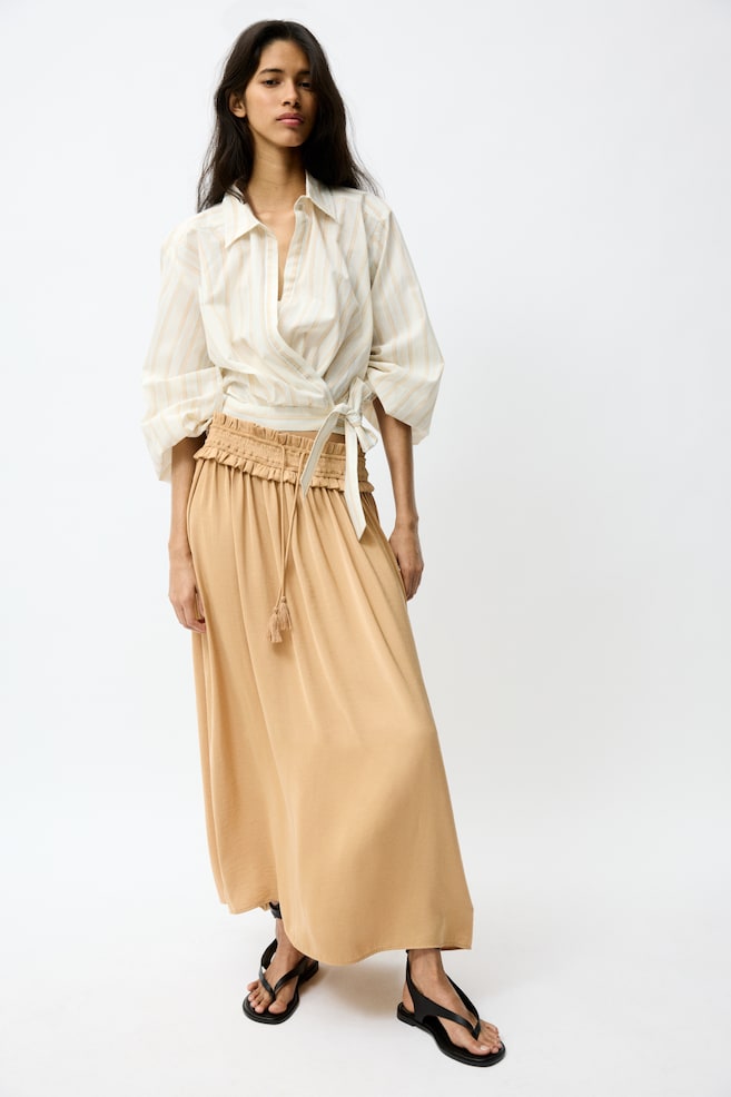 Falda maxi con borlas - Beige oscuro/Beige claro/Negro - 2