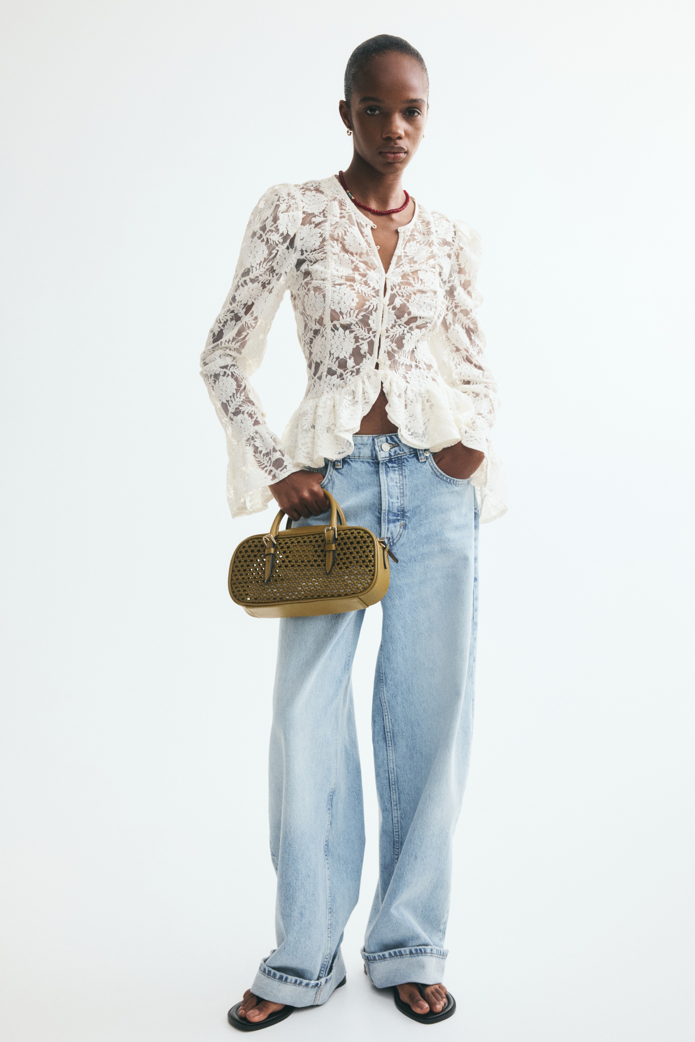 Women's Lace Tops | Lace Crop Tops & Vest Tops | H&M IN