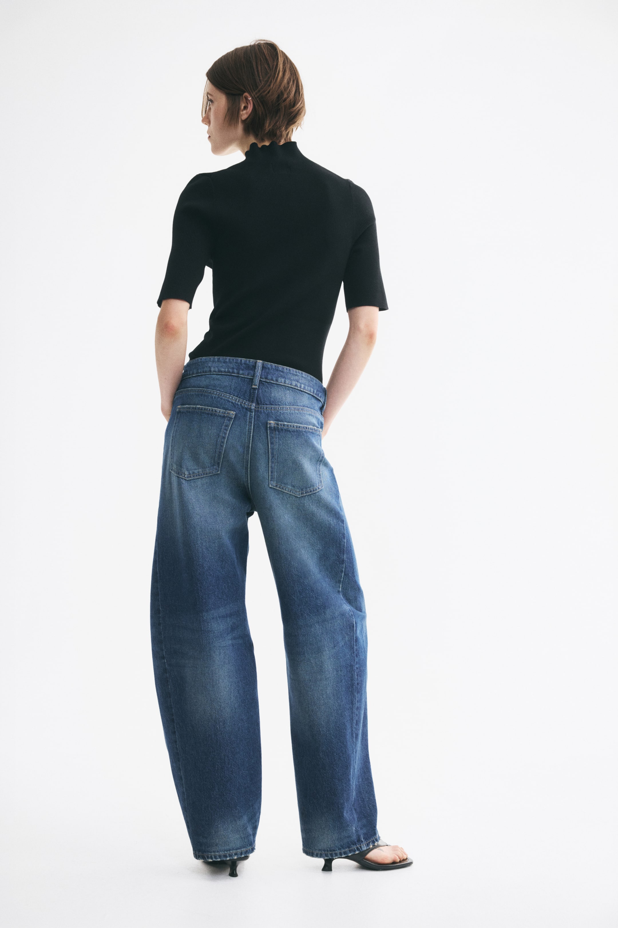 Barrel-Leg Regular-Waist Jeans