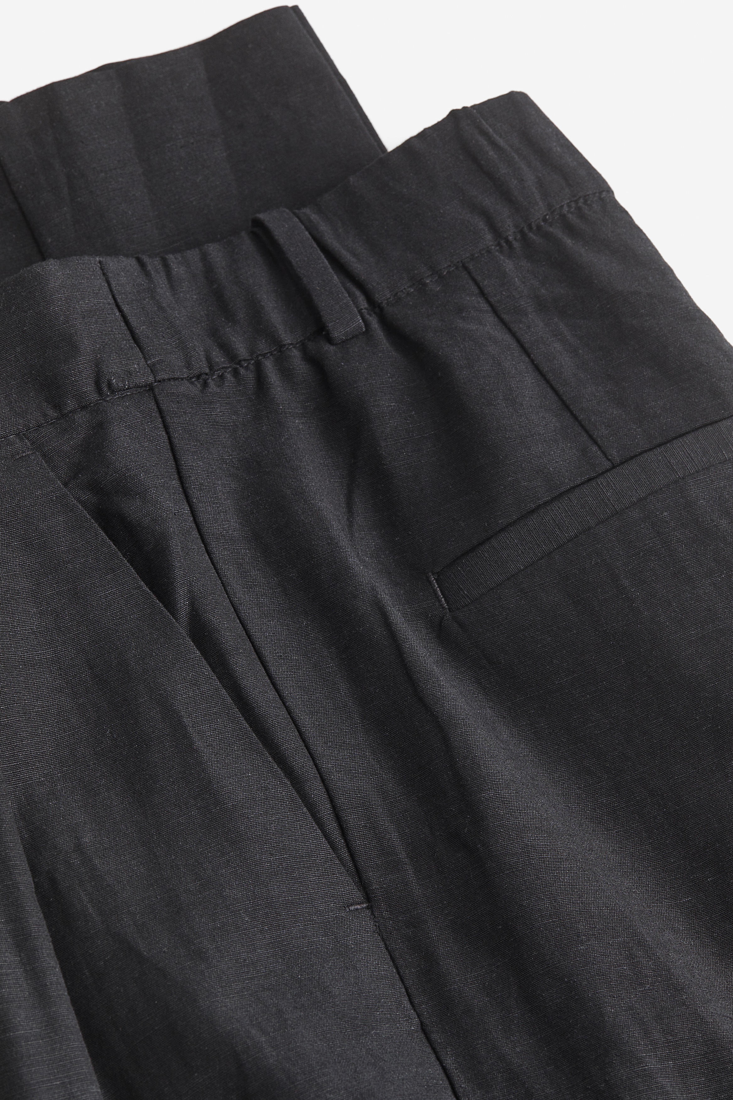 Tapered linen-blend trousers