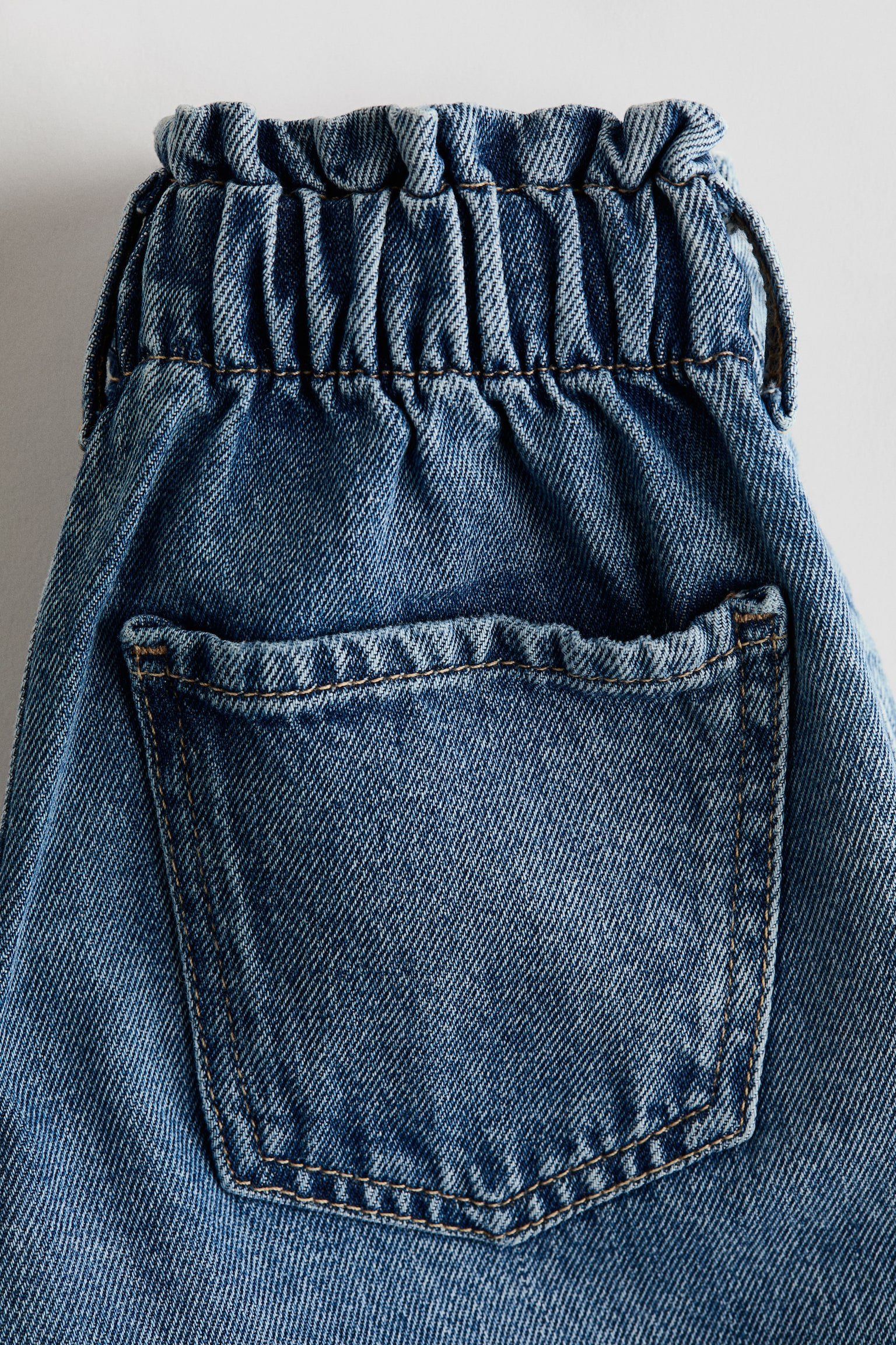Relaxed paper bag jeans - Denim blue/Light denim blue/Light denim blue/Denim blue/Dark brown - 3