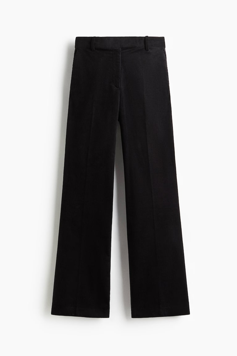 Pantalone od rebrastog somota zvonastog kroja