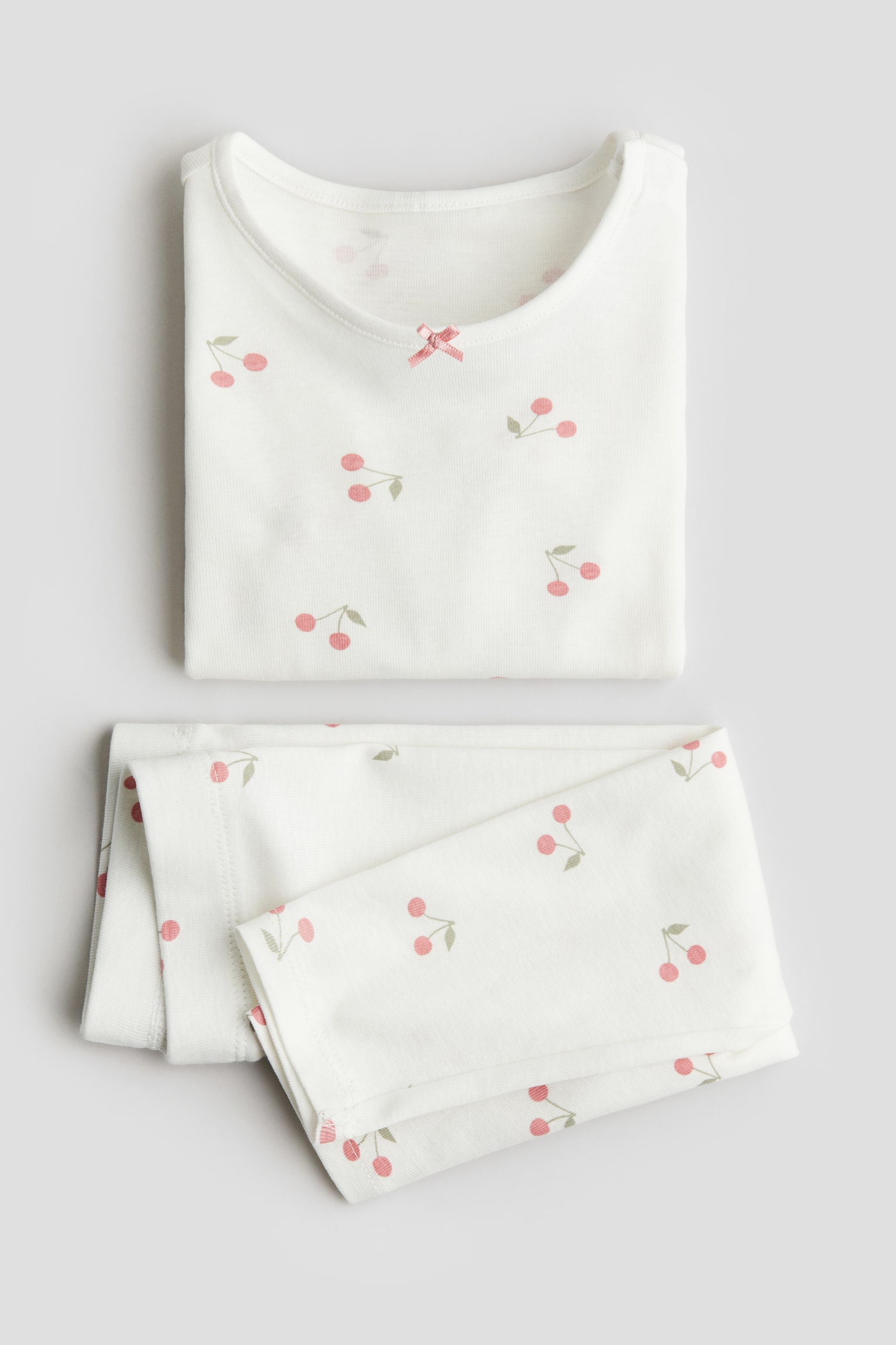 Printed cotton pyjamas - White/Cherries/Light pink/Hearts/Light blue/Penguins/White/Animals/White/Strawberries/Pink/Patterned/White/Vehicles/Light blue/Patterned/Light dusty purple/White/Pandas/White/Hearts - 2