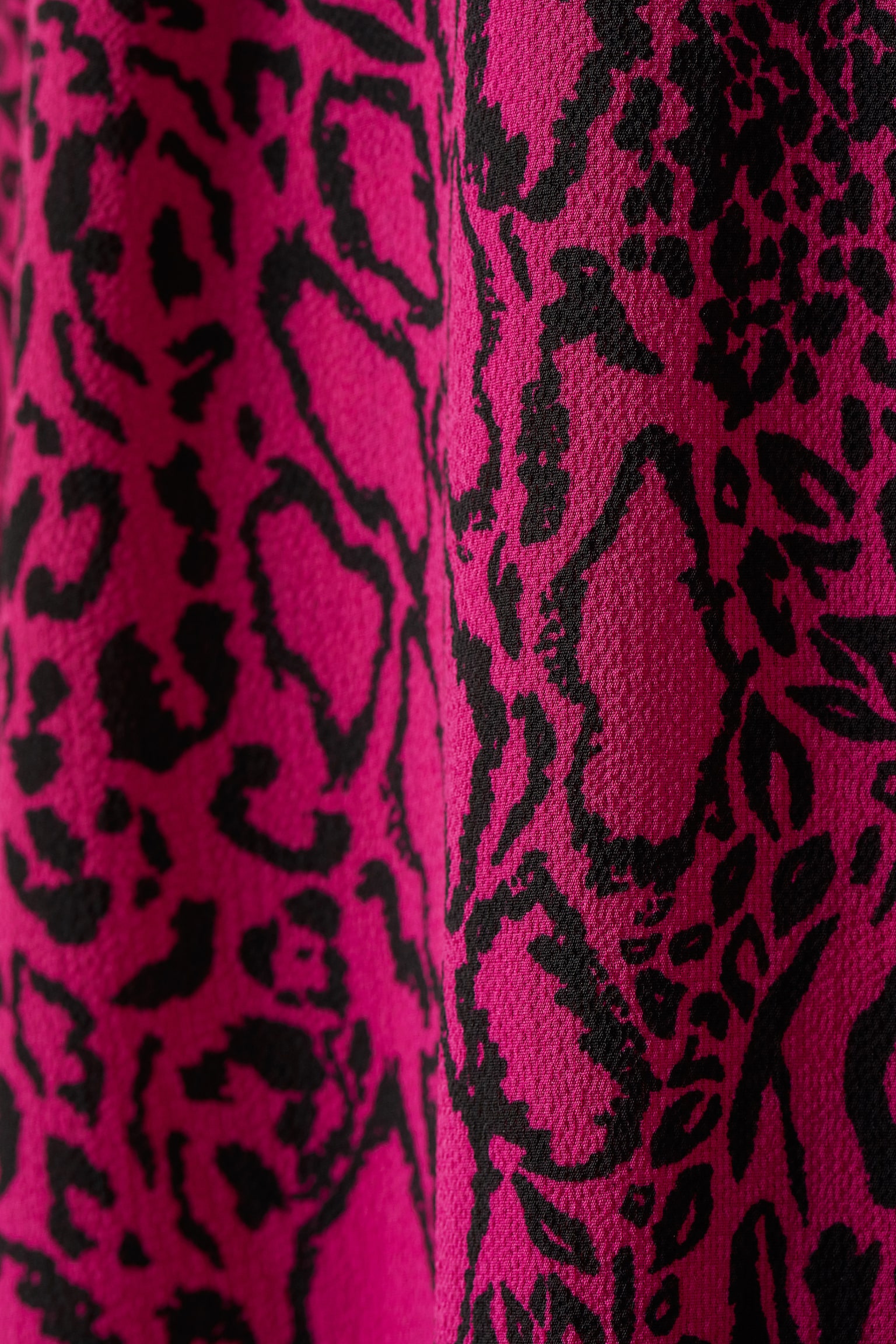 Patterned shirt dress - Cerise/Animal print - 2