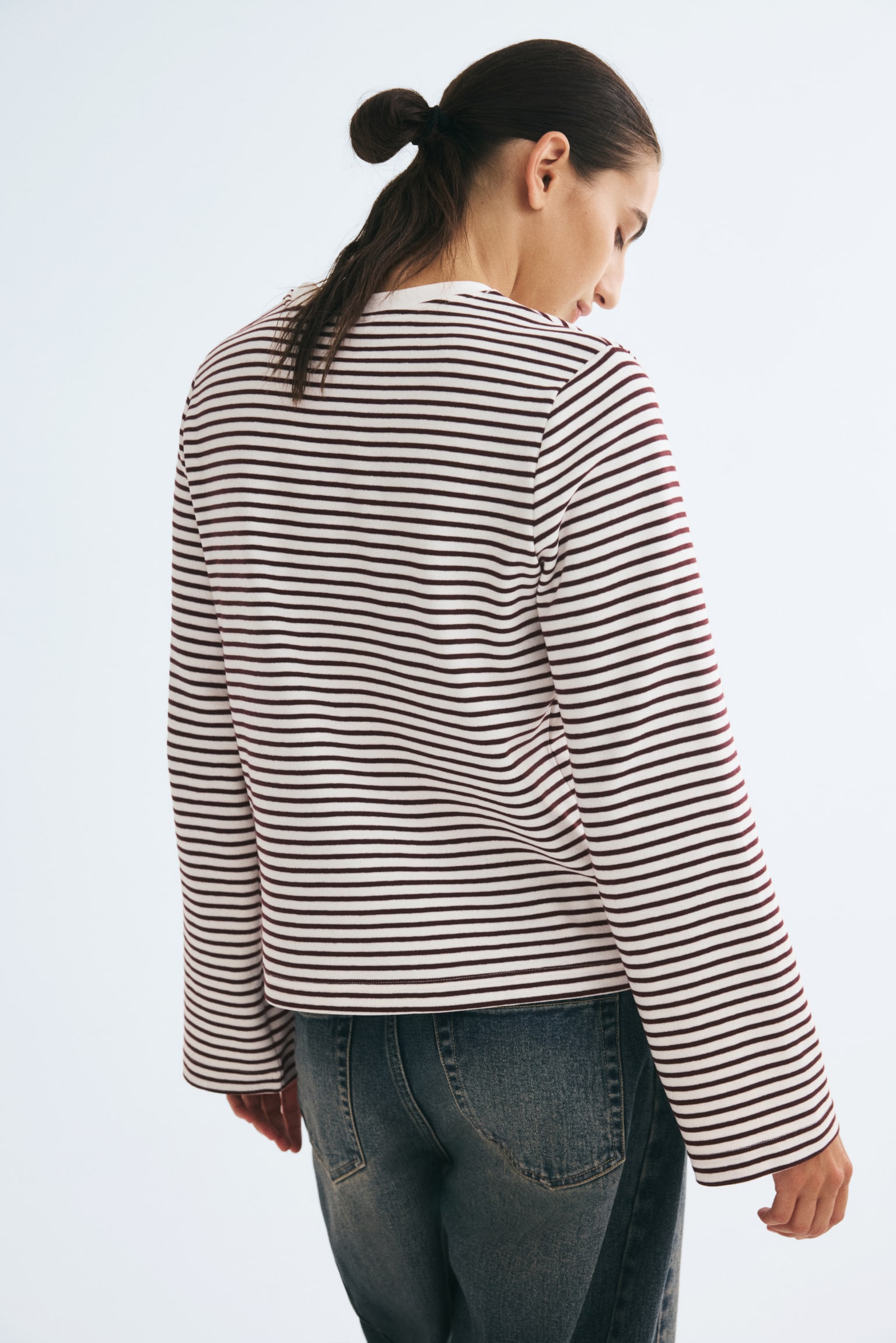 Женский топ H&M Long-sleeved jersey top, цвет: Кремовый / Бордовый полосатый — фото 6