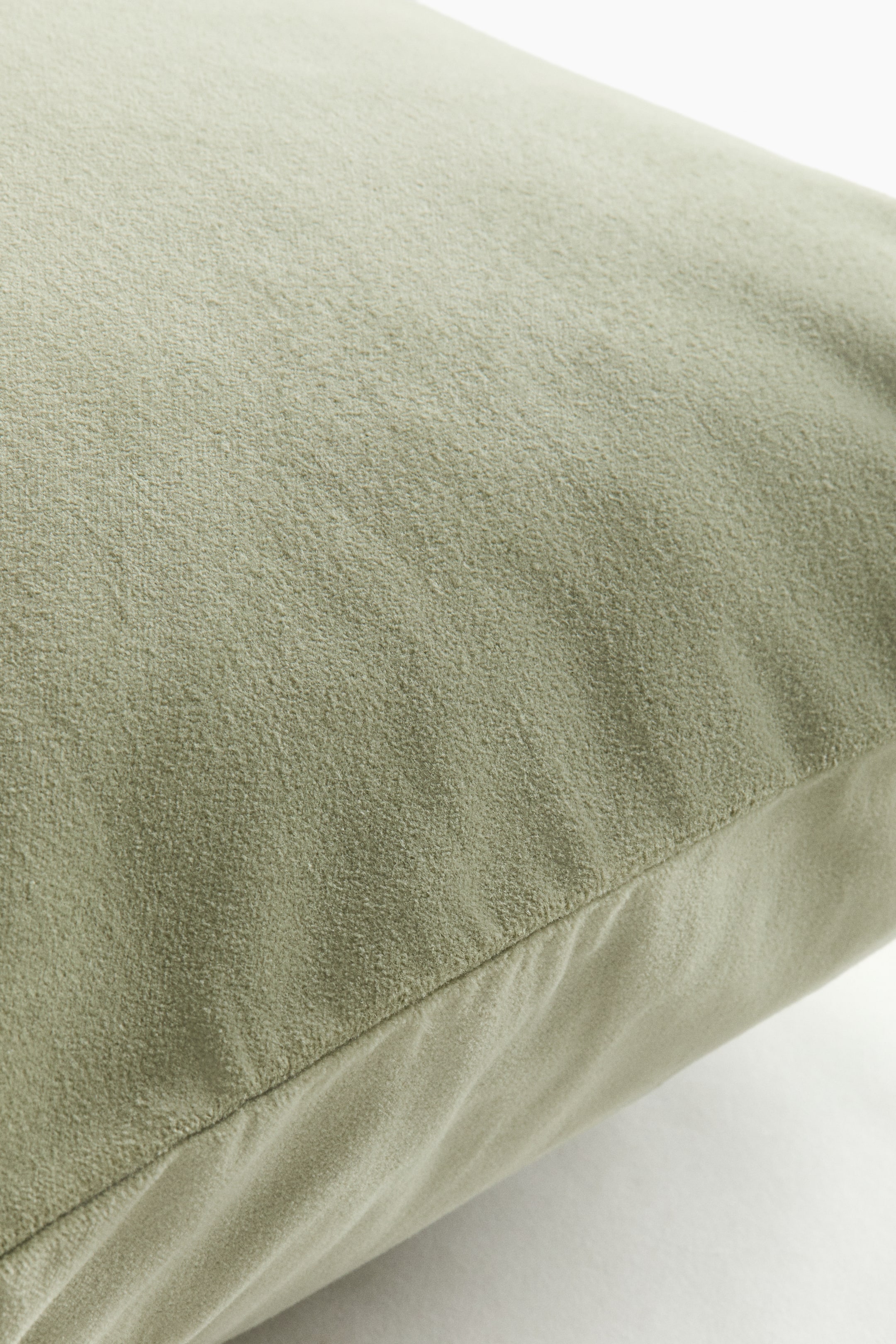 拡大画像を表示: コットンベルベットクッションカバー - Light green - Home All | H&M JP 4
