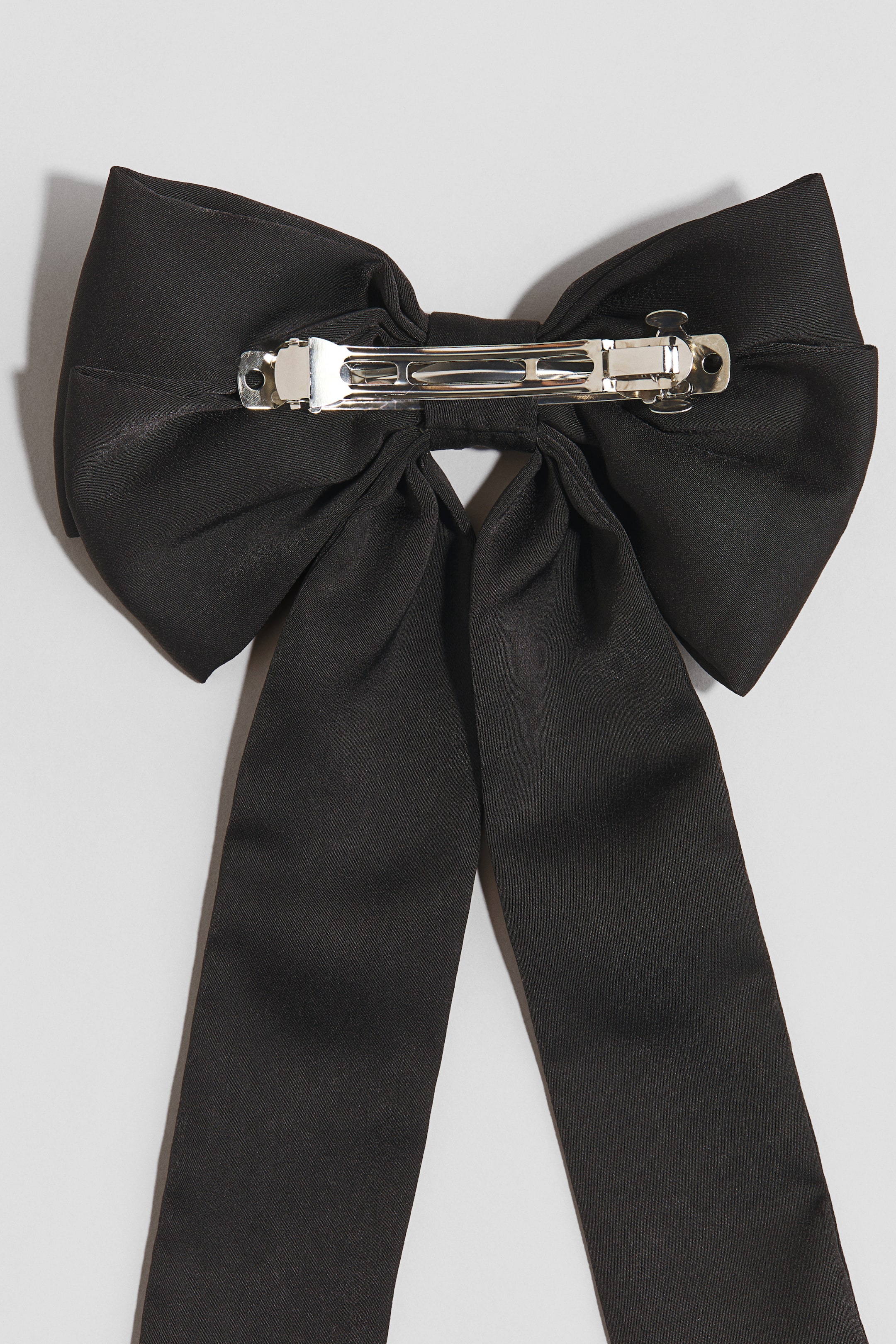 Voir une image plus grande: Bow-detail hair clip - Noir - ENFANT | H&M CA 2