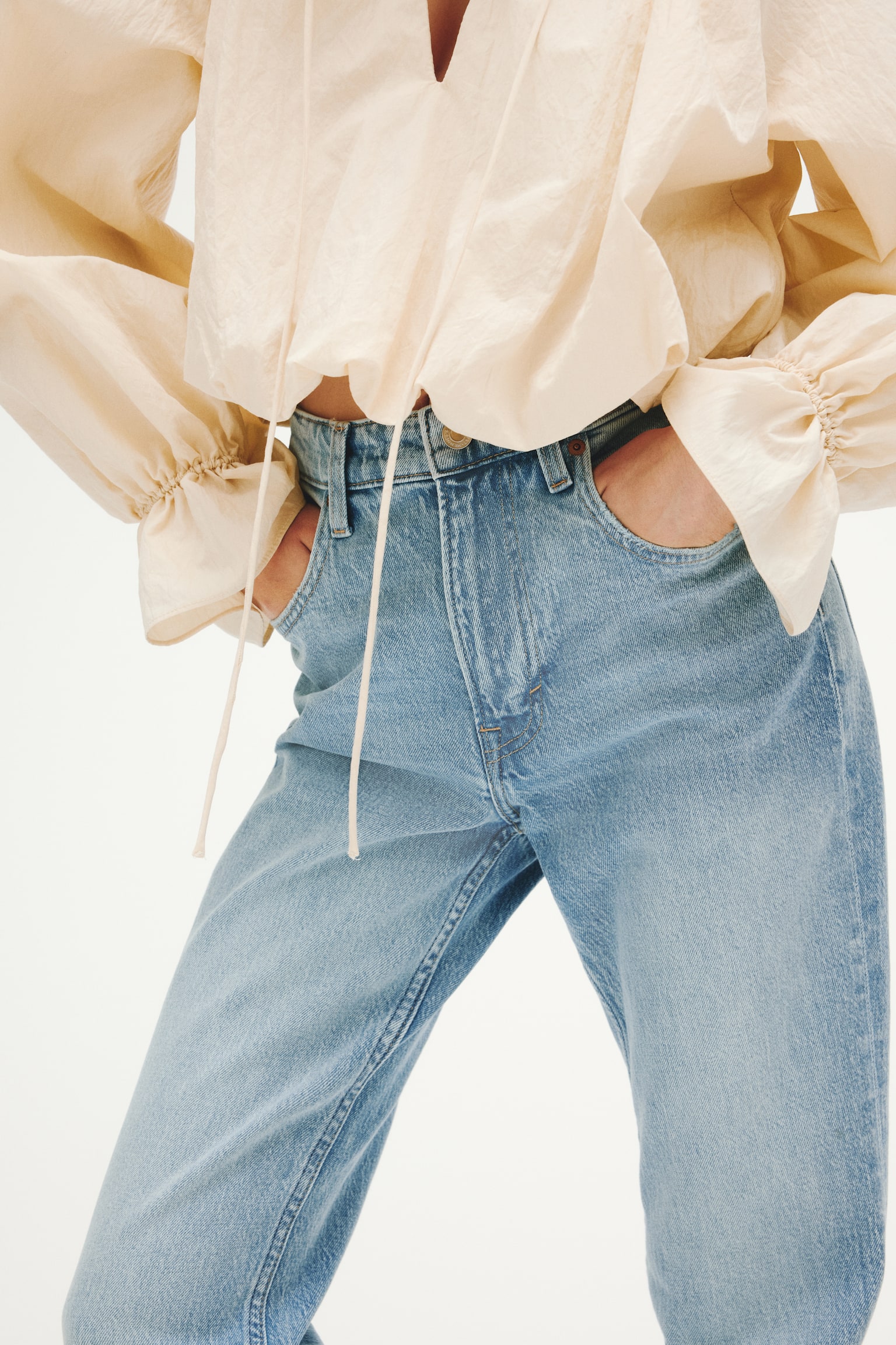 Bootcut High Waist Jeans - Helles Denimblau/Denimblau - 6
