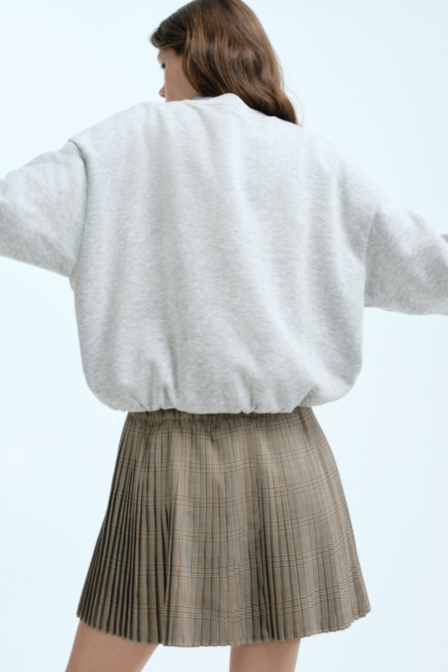 Oversized sweatshirt - Light grey marl/Dark brown - 4