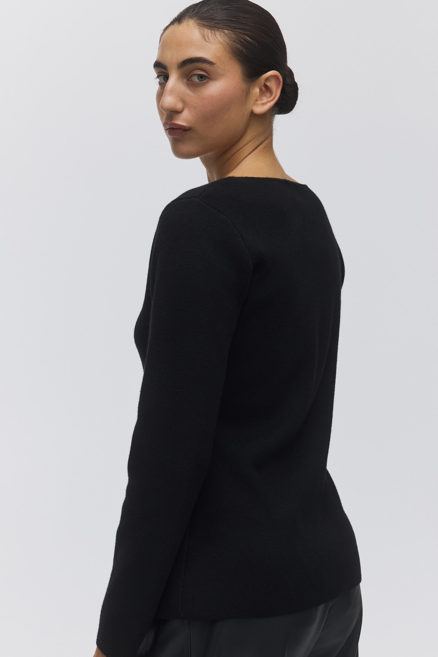 Scoop-neck rib-knit cardigan - Black/Red - 4