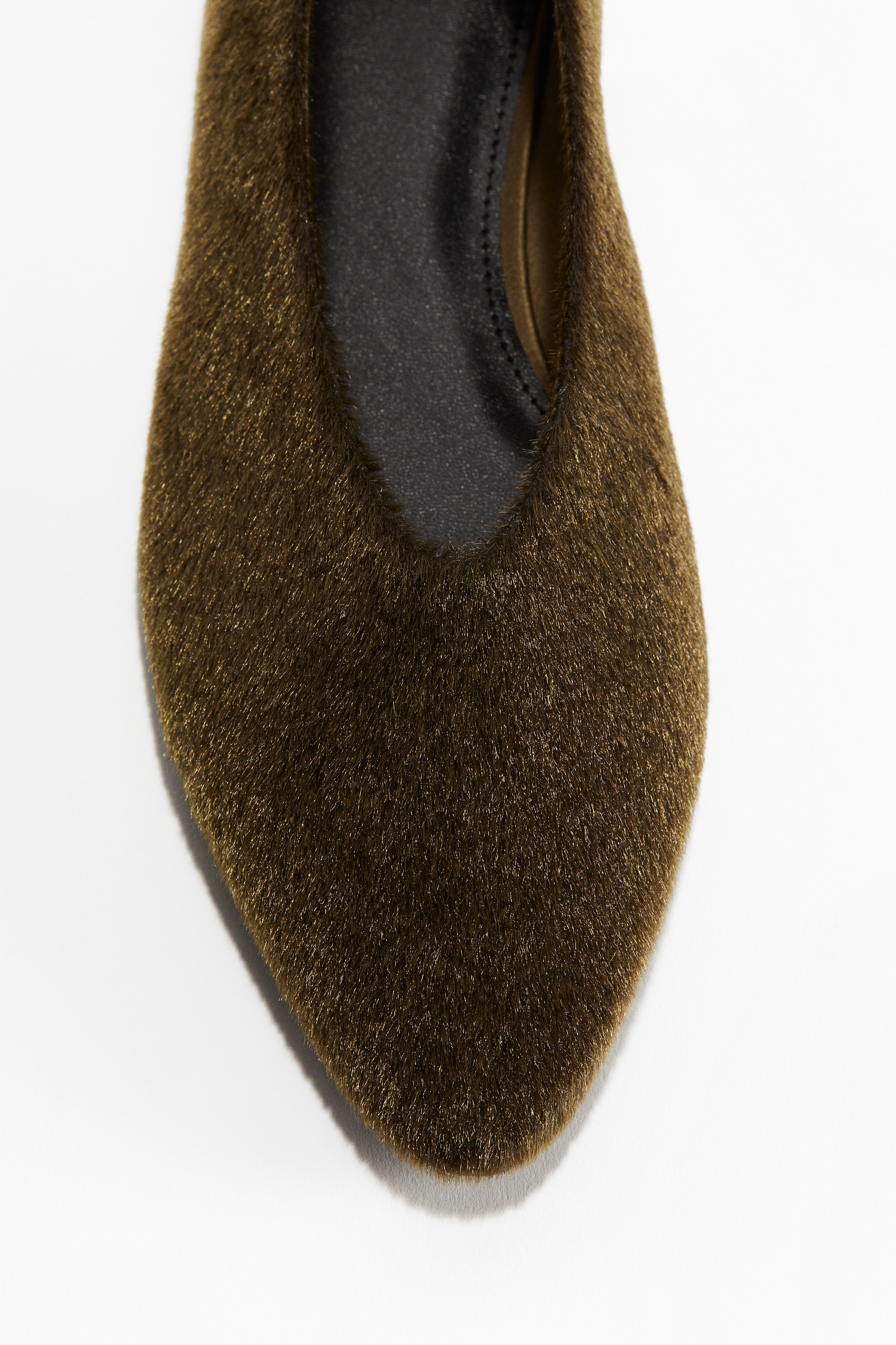 offenダークグリーン ポインテッドトゥ フラットシューズ ポインテッドフラットシューズ - ダークグリーン - レディース