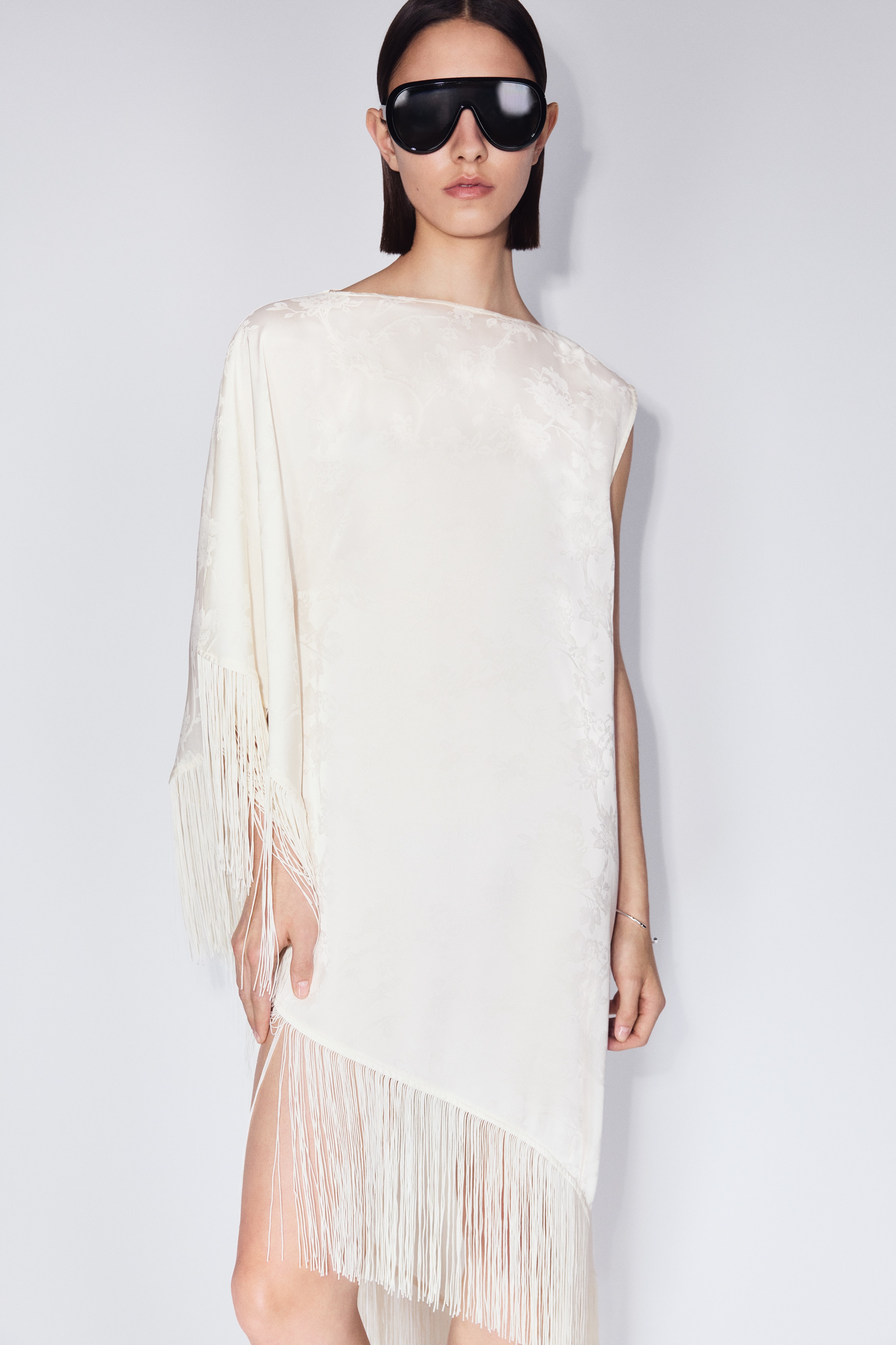 White | Party & Going Out Dresses for Women | H&M CA