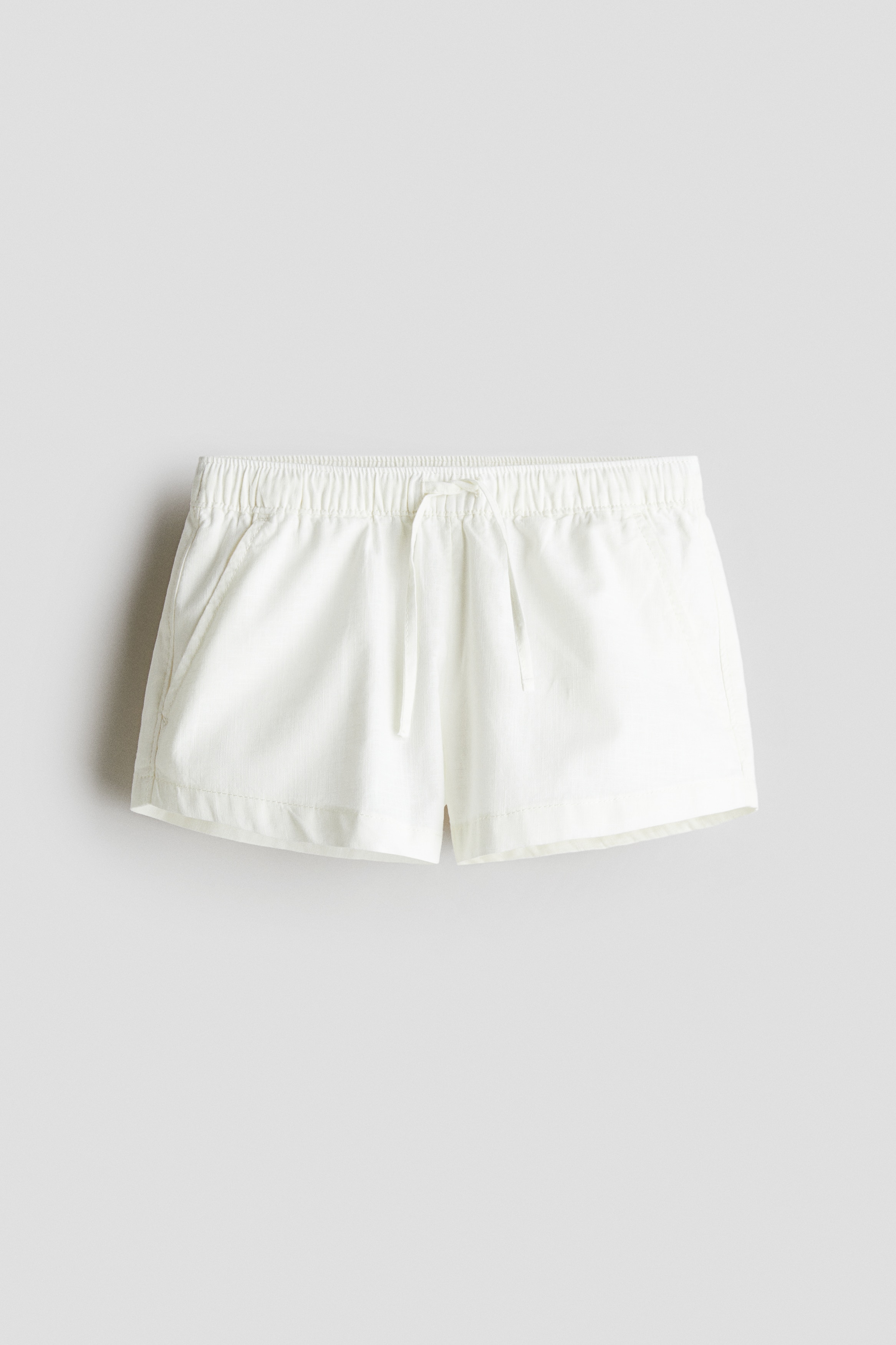 Къс панталон от ленена смес - Бял/Светлозелен