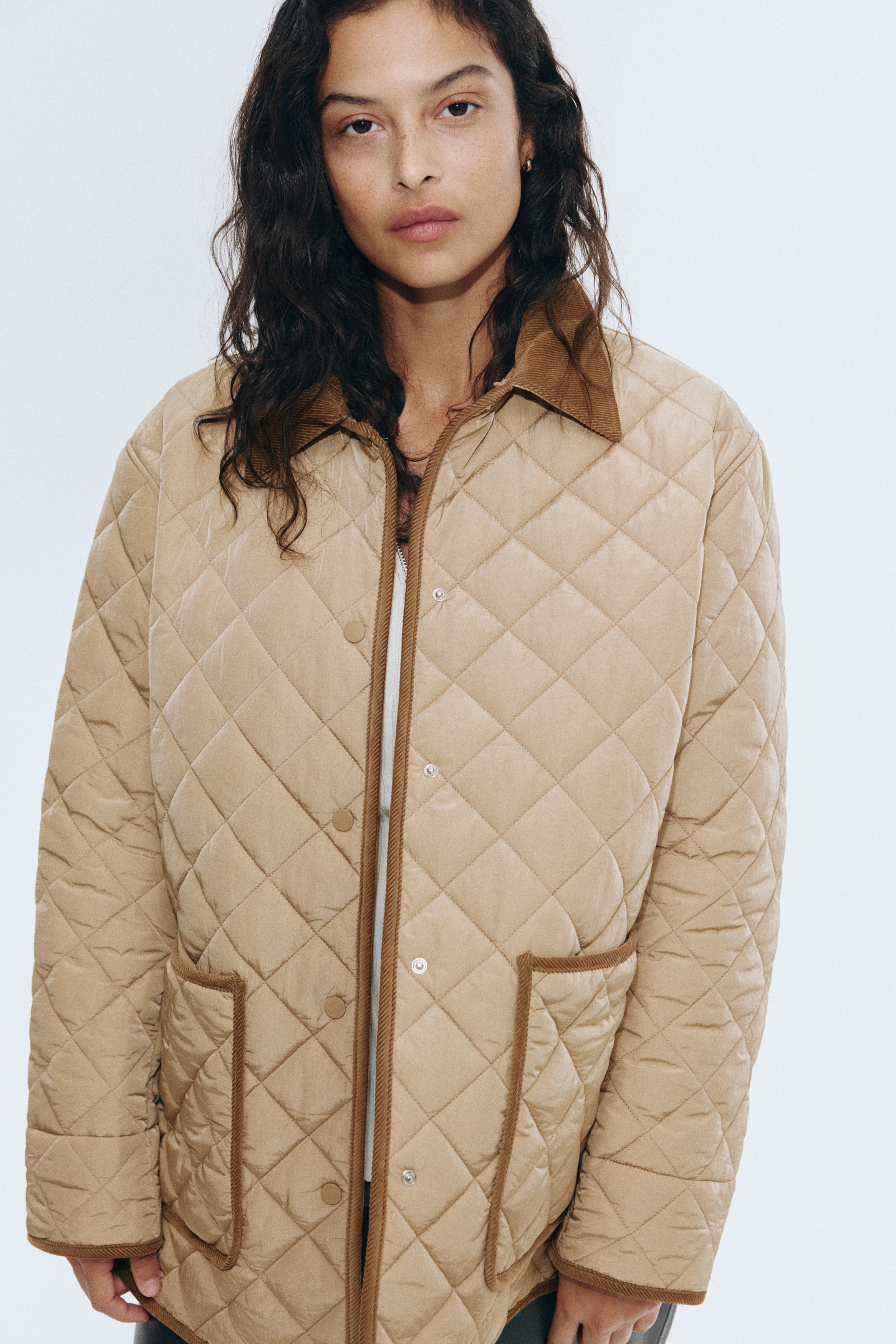 ジャケット・アウター everyone random quilted jacket (BEIGE) everyone random quilted jacket (BEIGE)