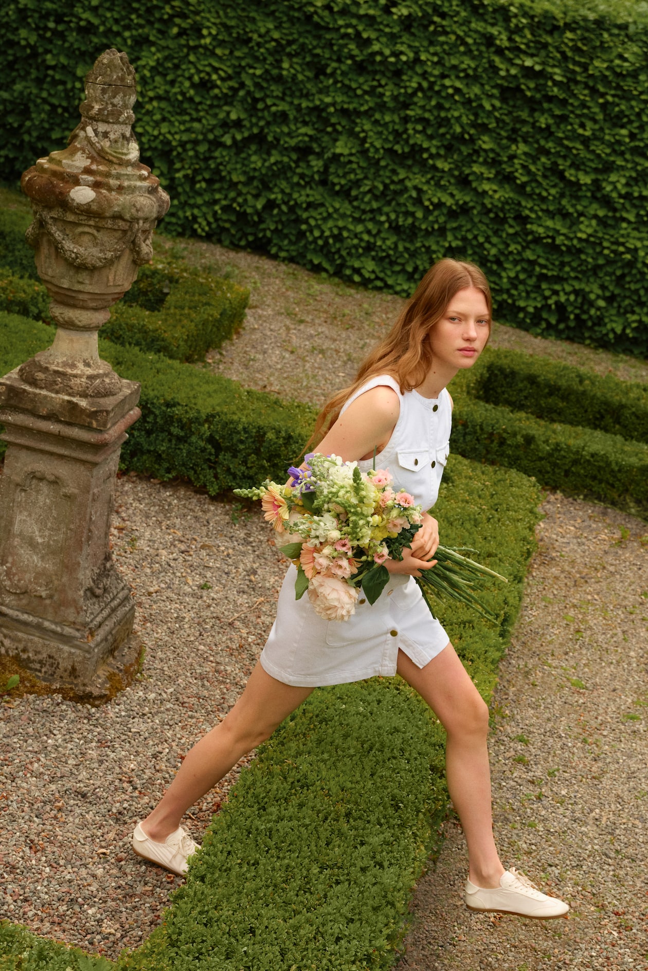 Sleeveless Denim Dress - image 5