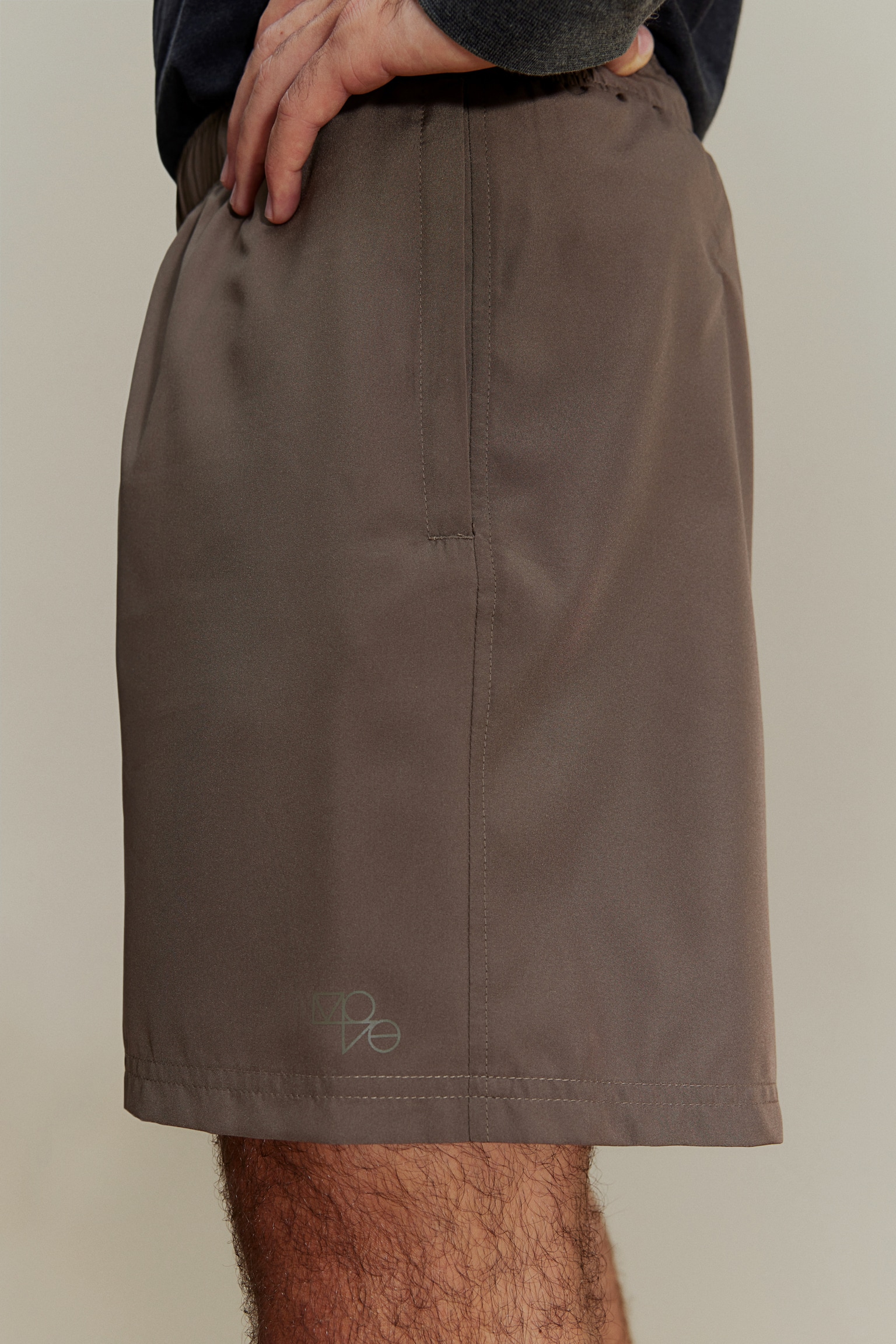 Mid-Length Sports Shorts in DryMove™ - Brown/Dark khaki green/Black/Dark gray - 7