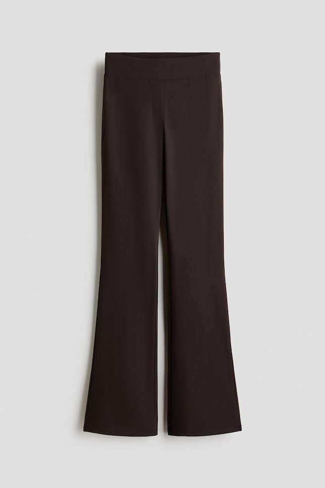 Ausgestellte Hose mit Four-way-Stretch - Dunkelbraun/Schwarz/Hellbraun/Grau/Beige/Dunkelbraun - 1