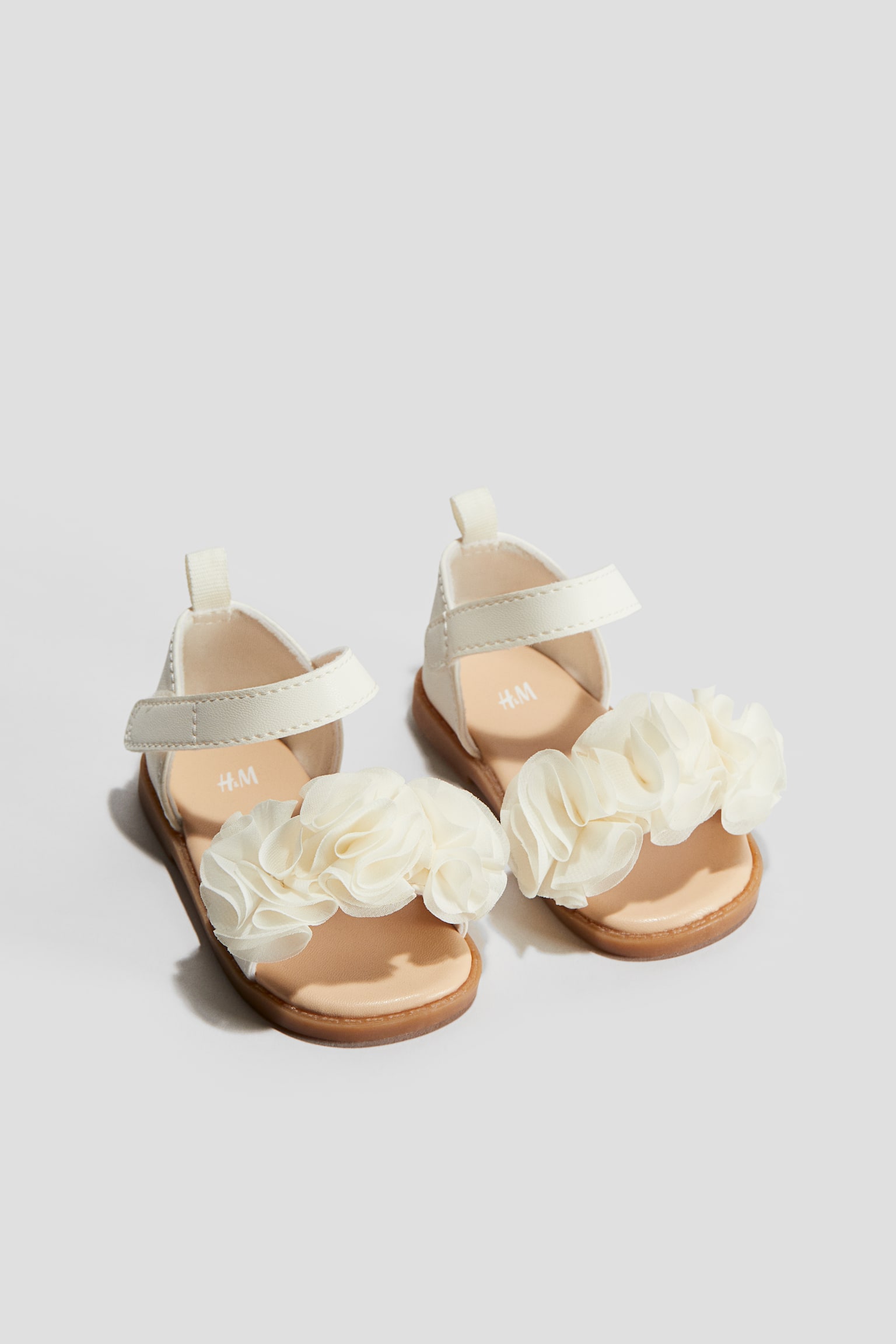 Flower Appliqué Sandals - Cream/Bronze colour - 1