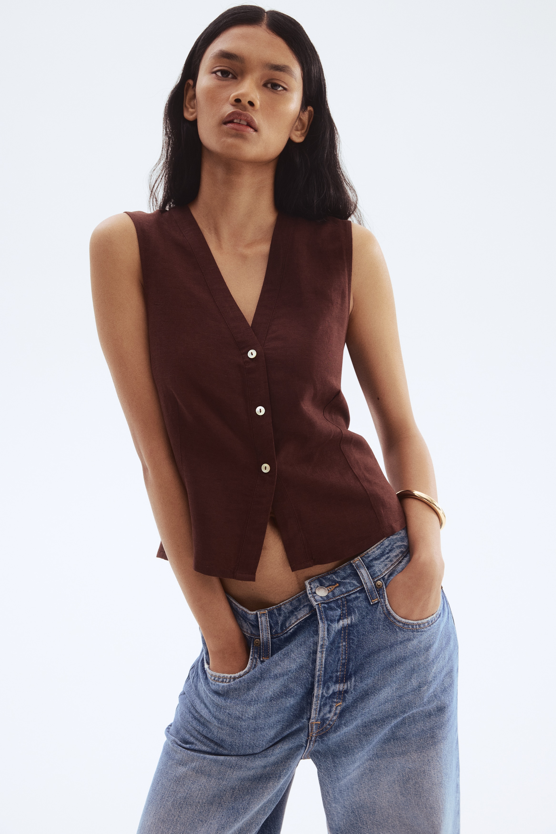 Sleeveless linen-blend blouse