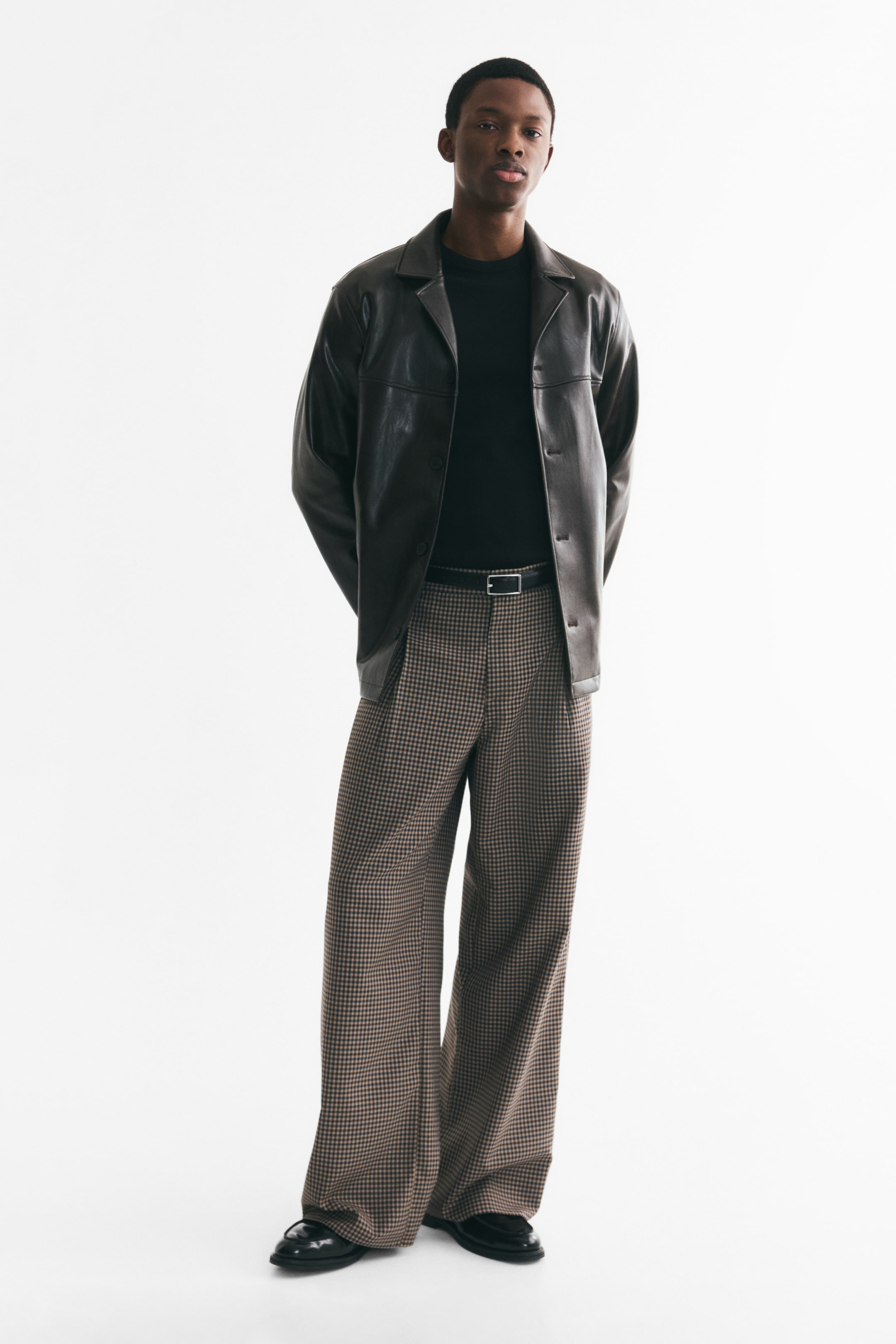 Ver imagen más grande: Pantalón sastre amplio Oversized Fit - Topo claro/Cuadros - HOMBRE | H&M ES 1