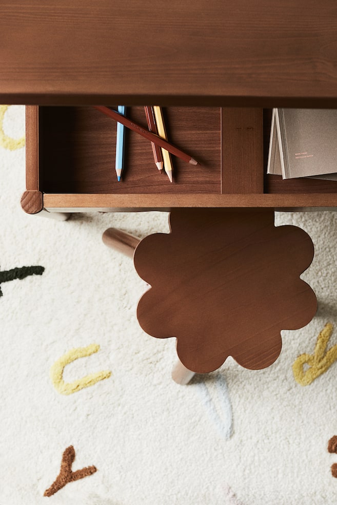 Children's scallop-edge desk and stool - Brown - 2