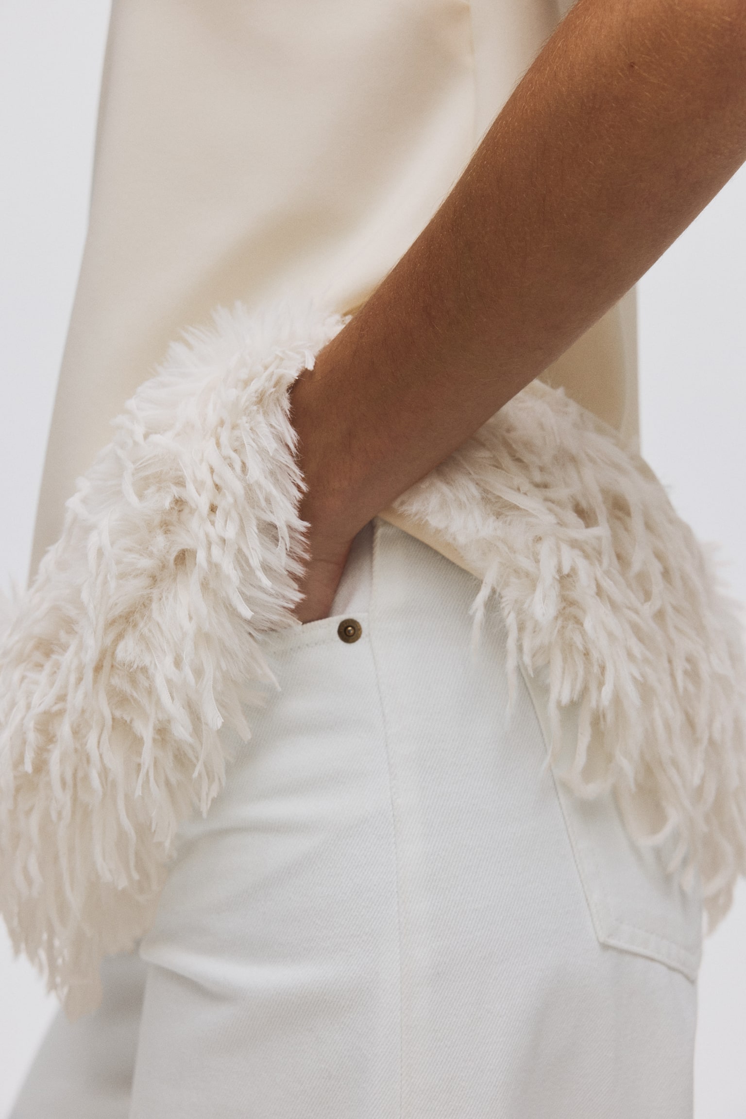 Fringe-trimmed top - Cream/Black - 3