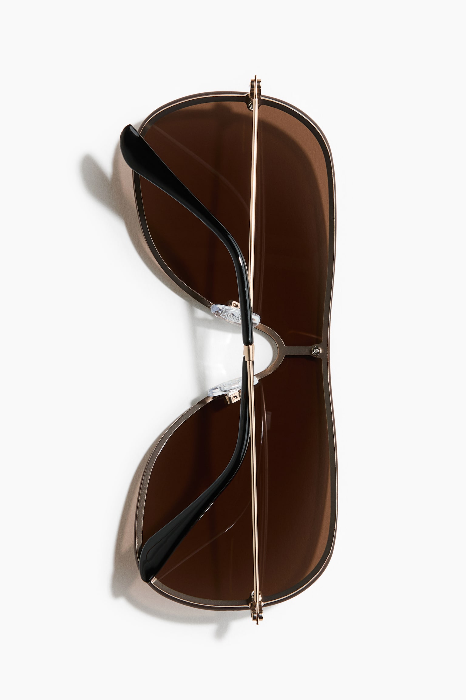 Visor-style sunglasses - 4