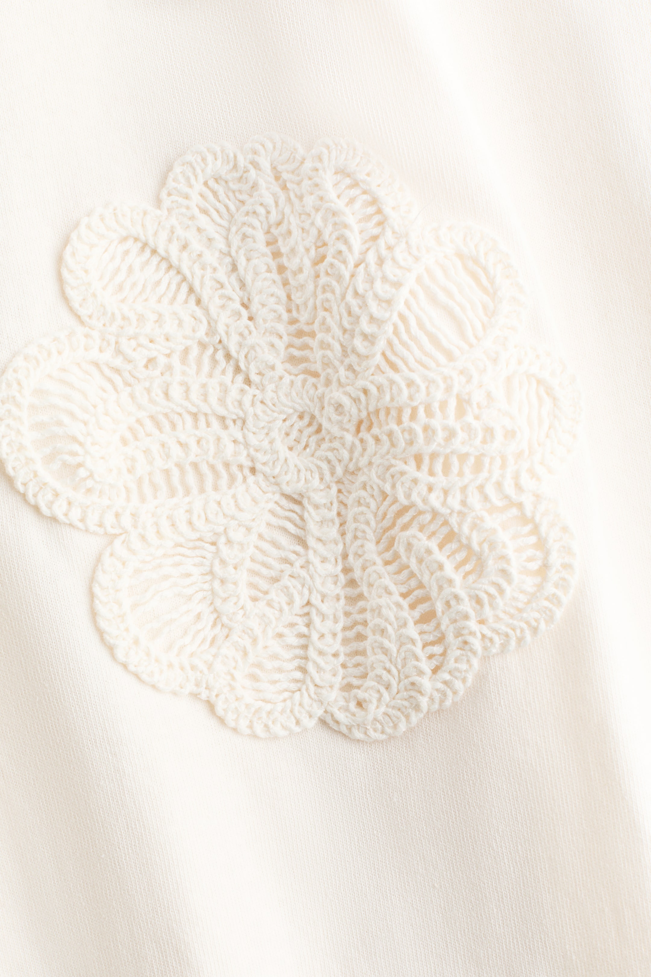 T-shirt avec appliqués