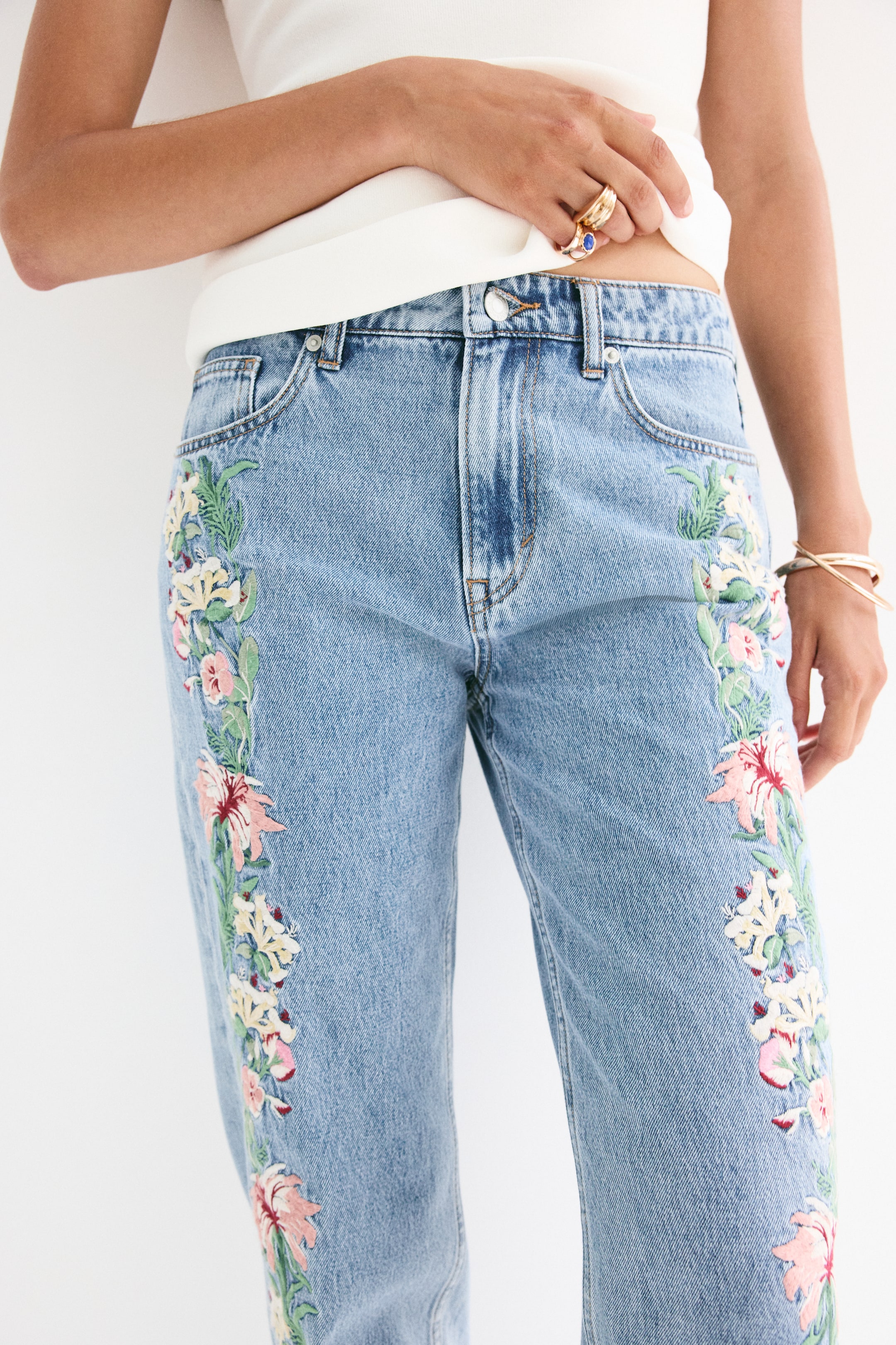 Straight Regular-Waist Jeans