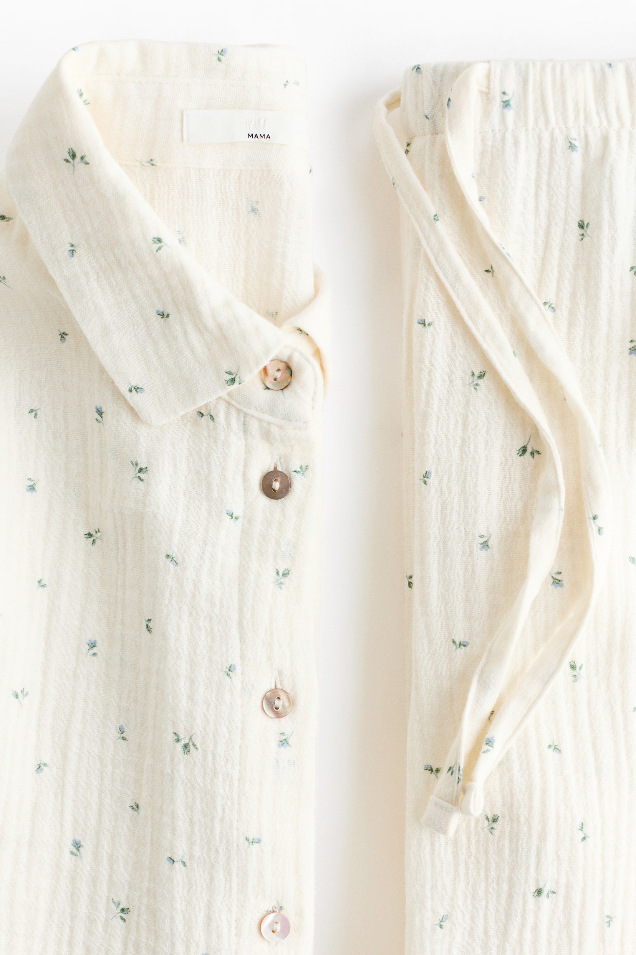 View larger image: MAMA Cotton muslin pyjamas - Cream/Floral - Ladies | H&M IN 7