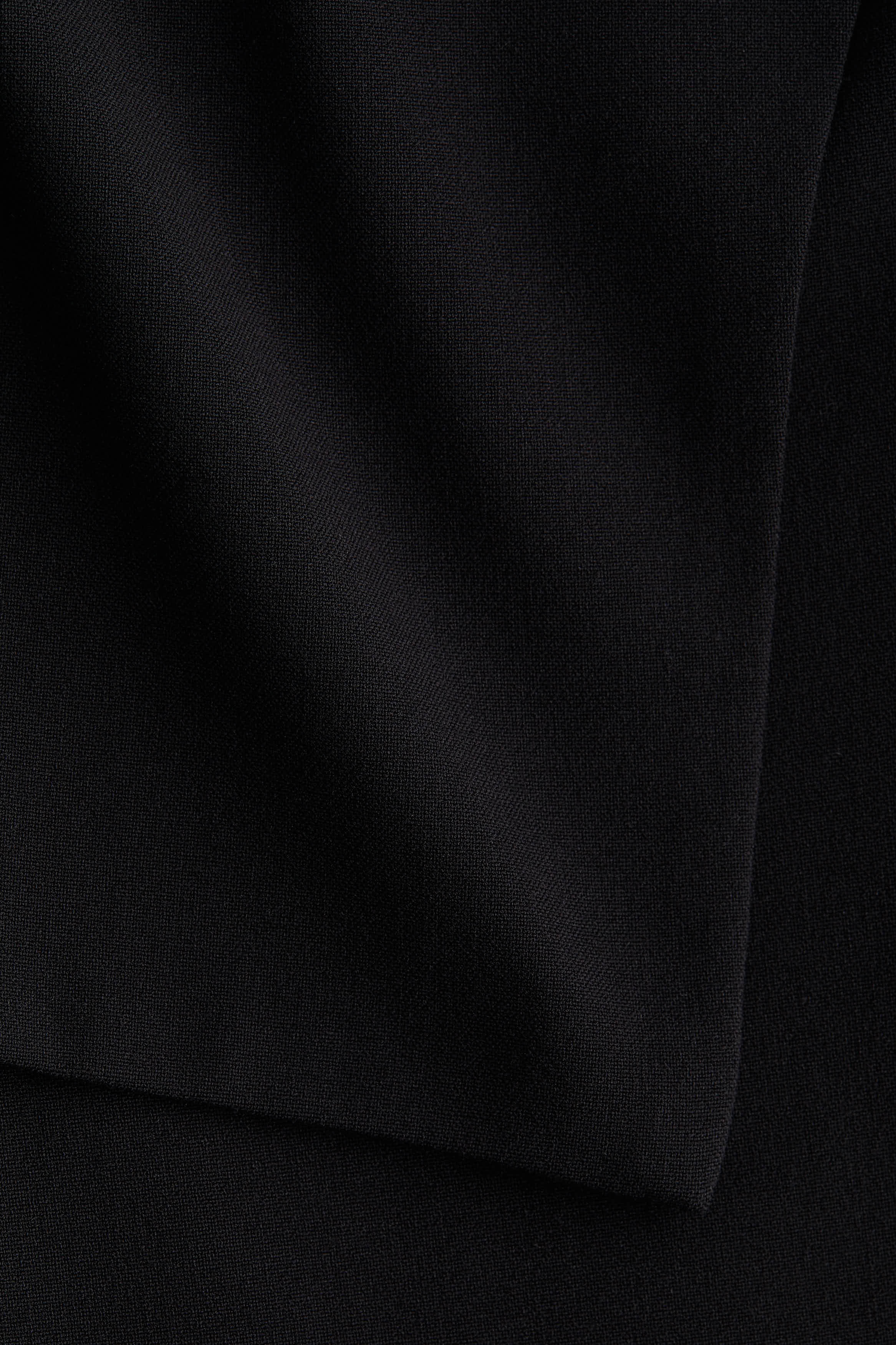 Skirt-layered trousers